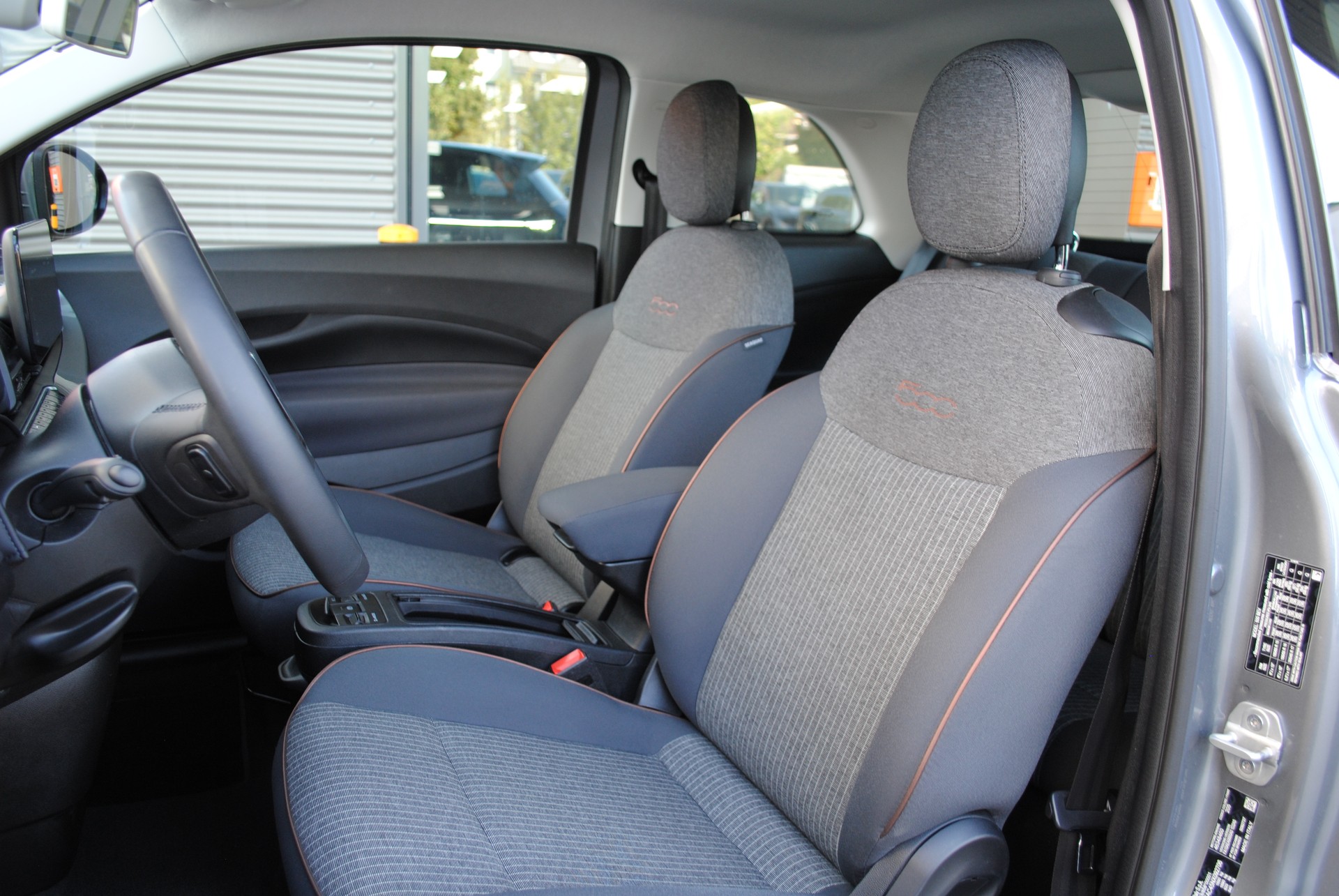 FIAT 500 electric 87 kW Icon-image-9