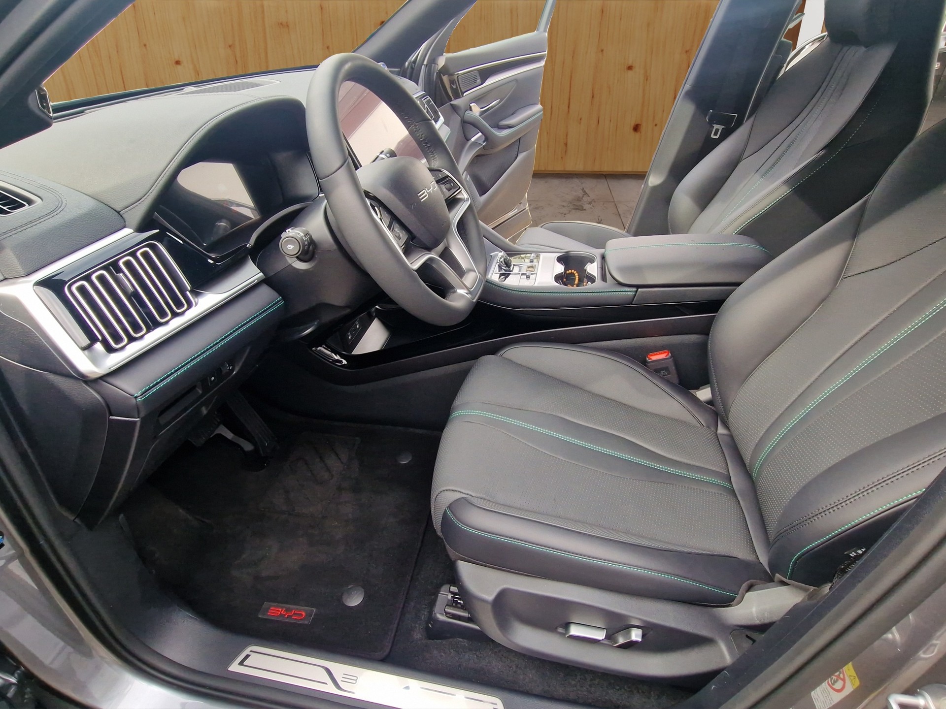 BYD Seal U DM-i Comfort-image-9