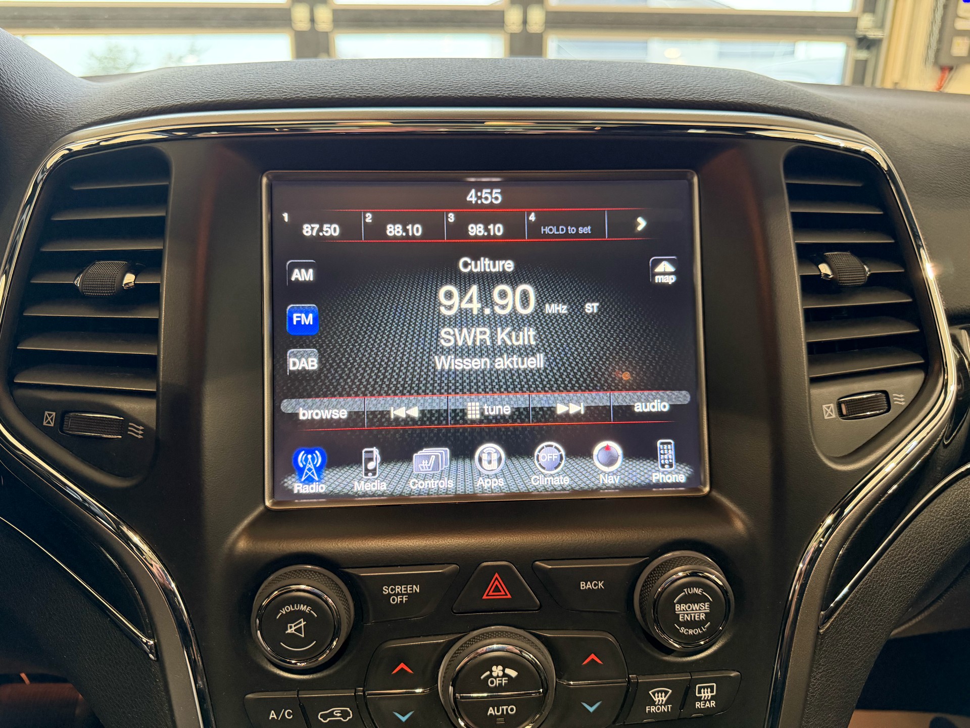 JEEP Grand Cherokee 3.0 CRD Trailhawk Automatic-image-17