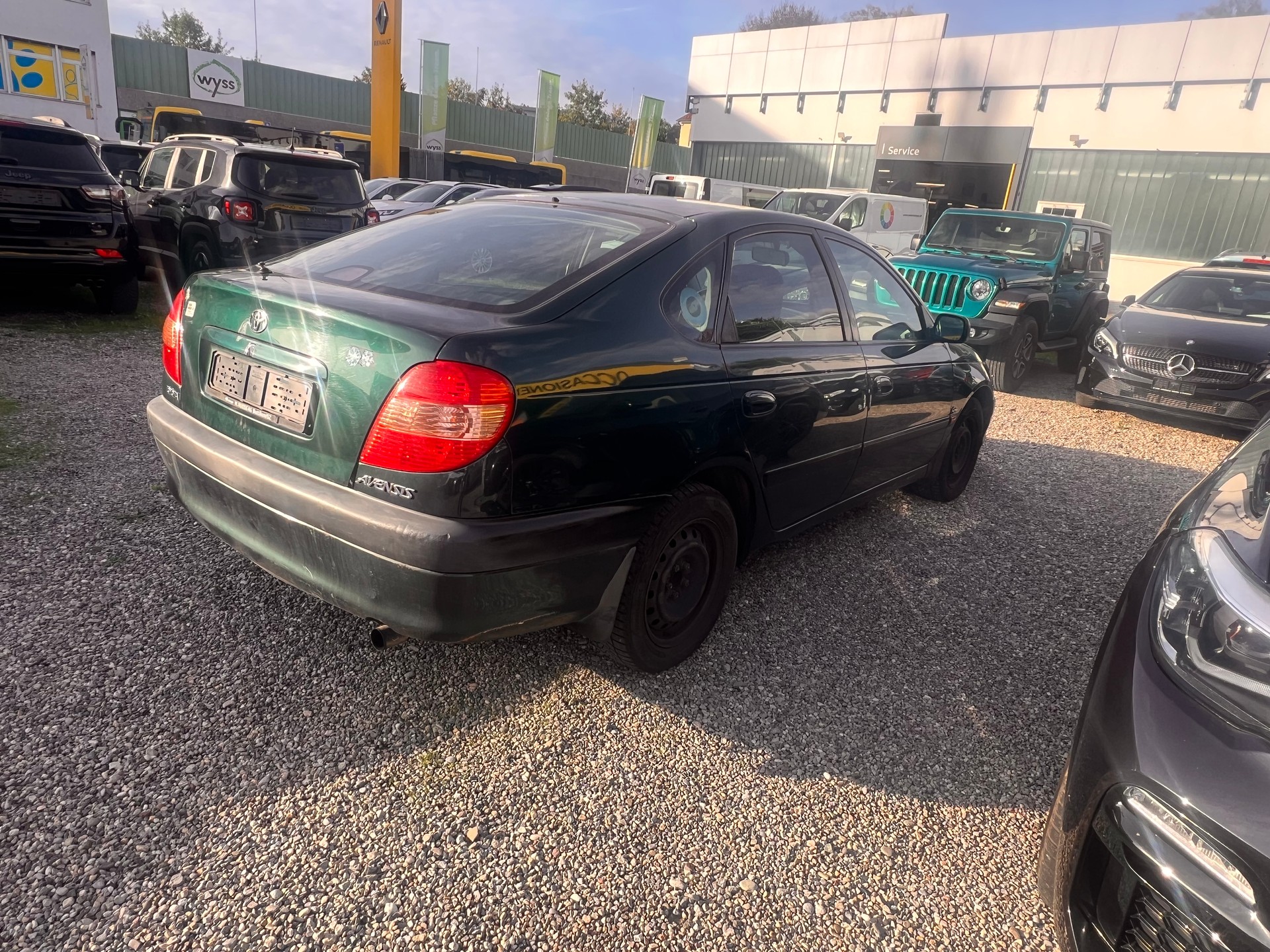 TOYOTA Avensis 2.0 VVT-i Linea Sol Liftback-image-4