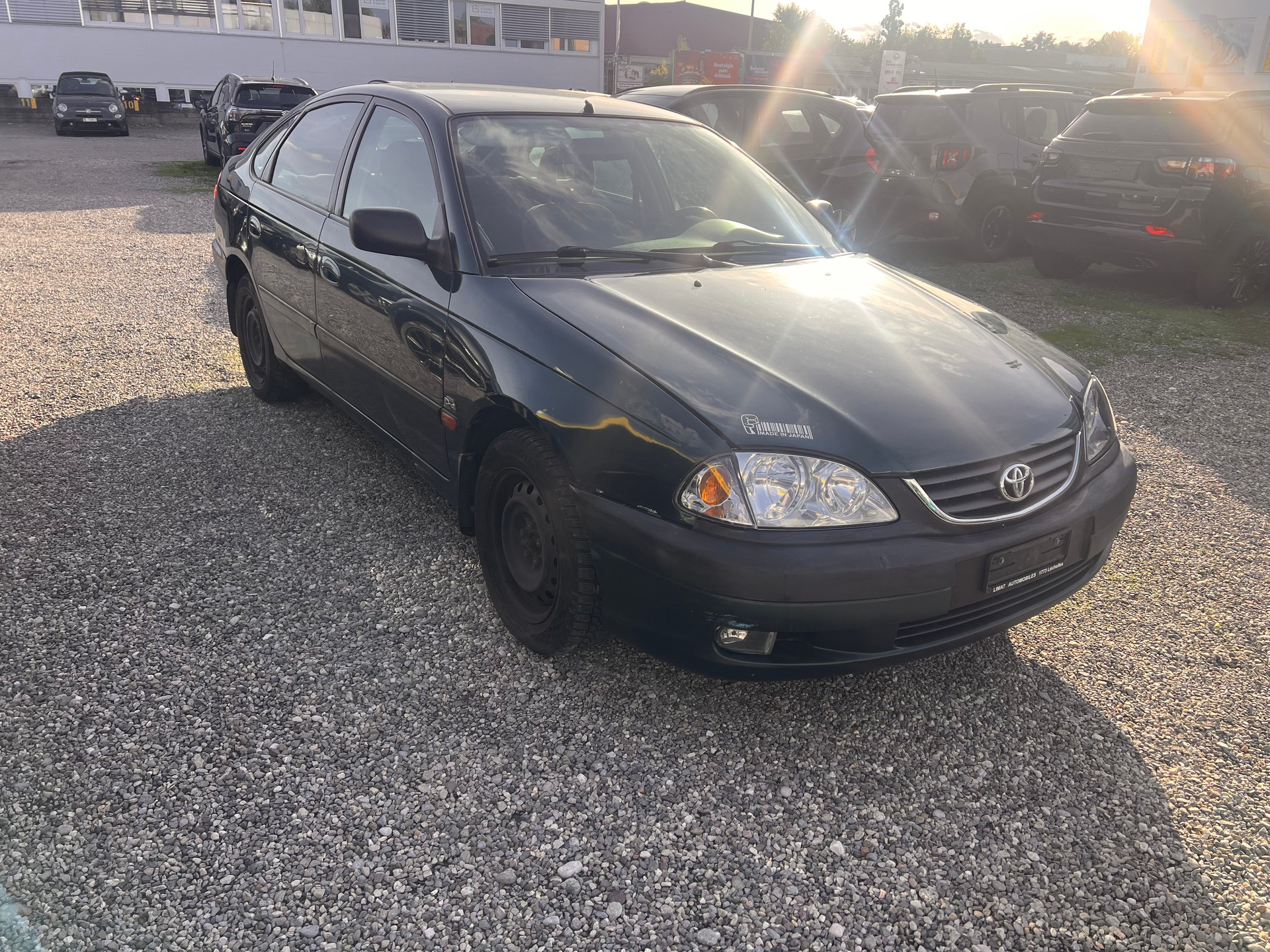TOYOTA Avensis 2.0 VVT-i Linea Sol Liftback-image-1