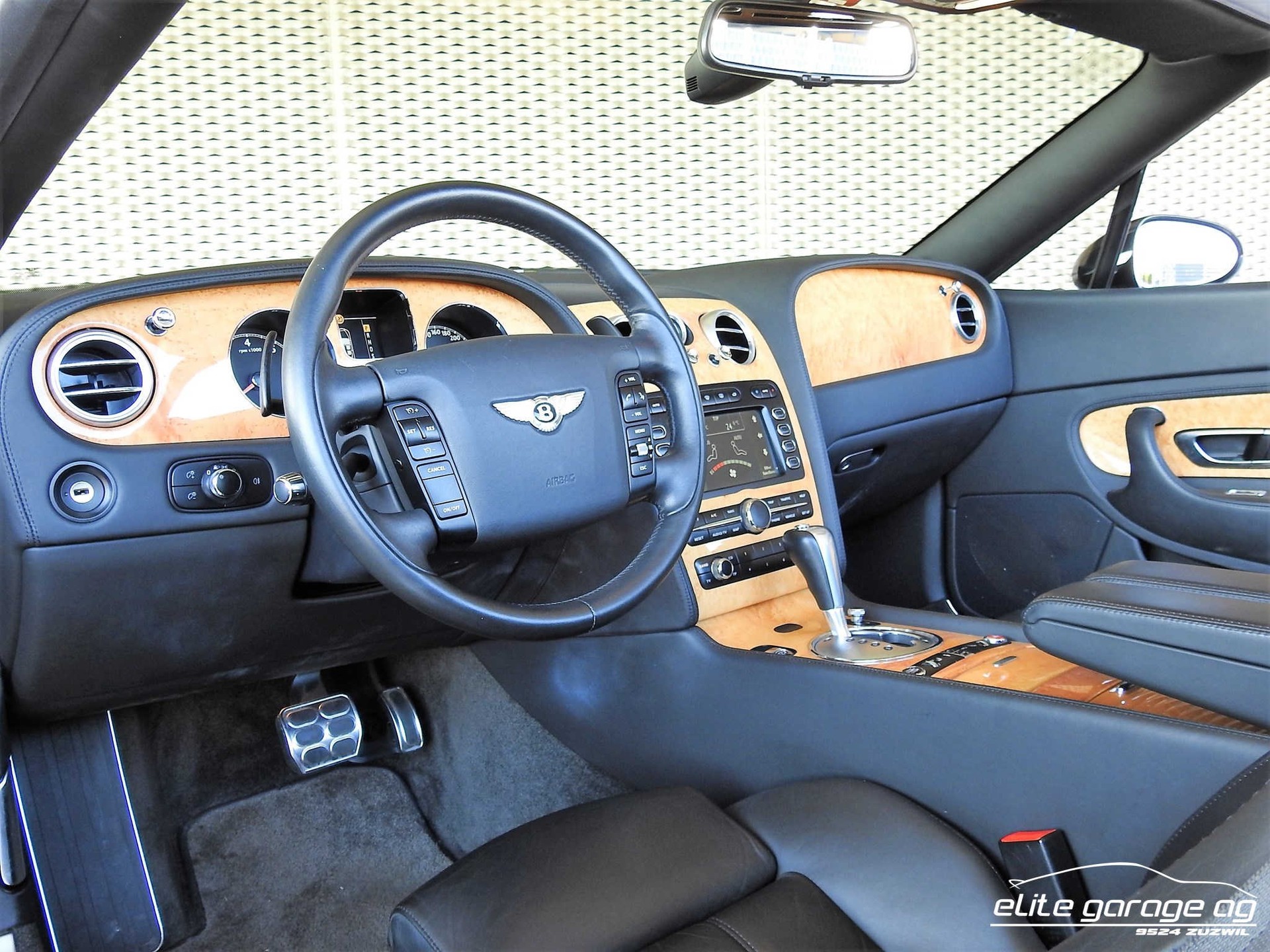 BENTLEY Continental GTC 6.0-image-10