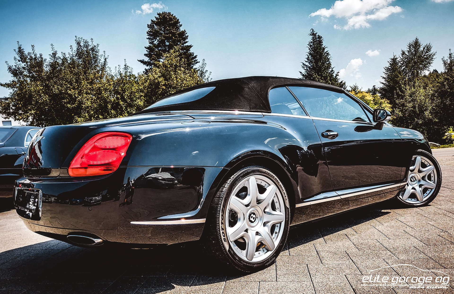 BENTLEY Continental GTC 6.0-image-6