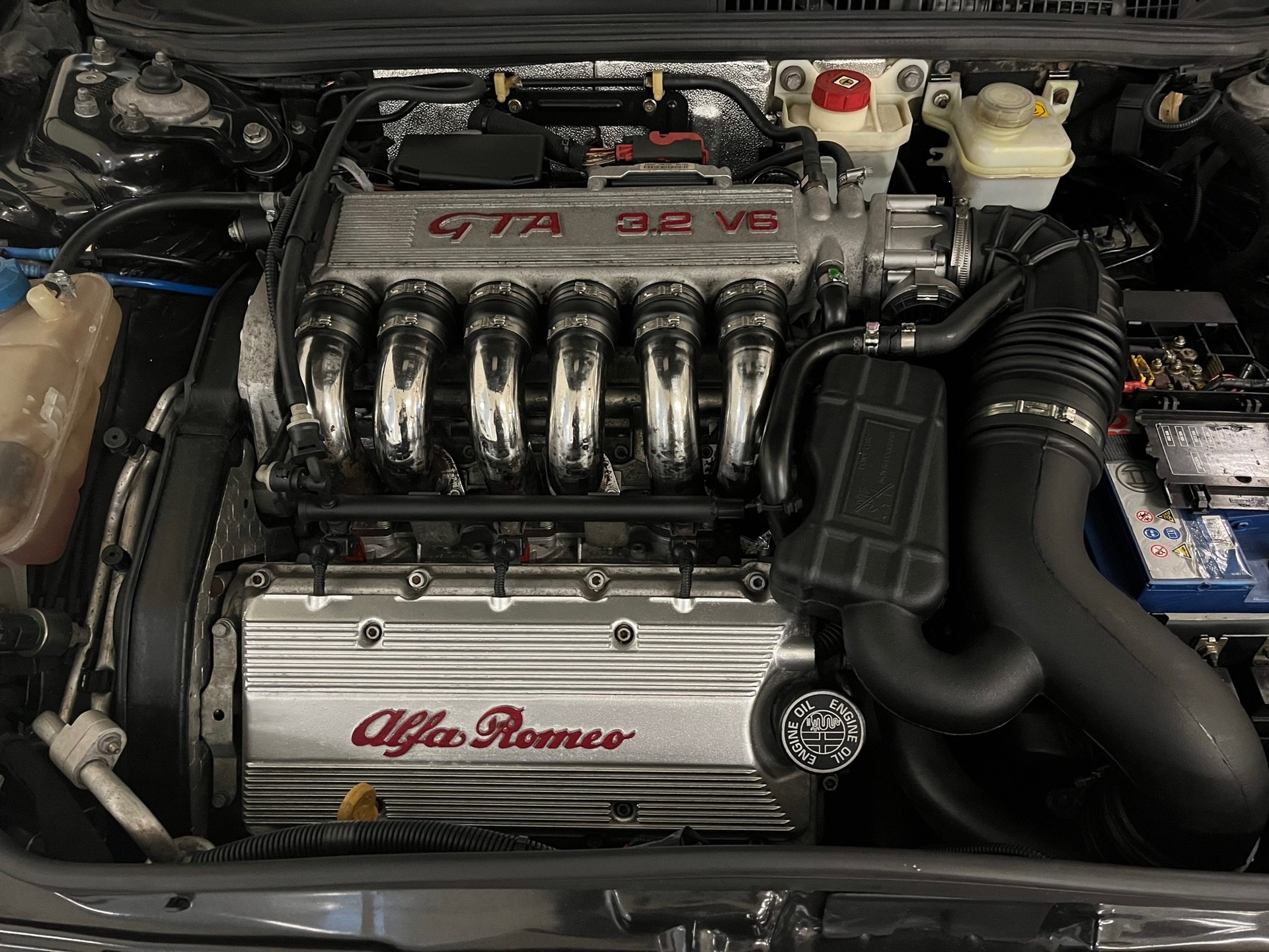 ALFA ROMEO 147 3.2 GTA-image-9