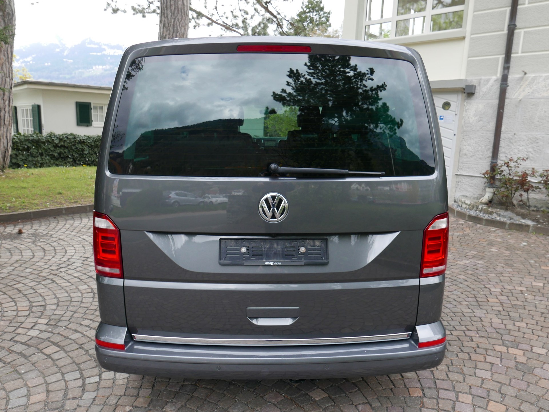 VW T6 Multivan 2.0 Bi-TDI Highline Liberty 4Mot. DSG-image-14