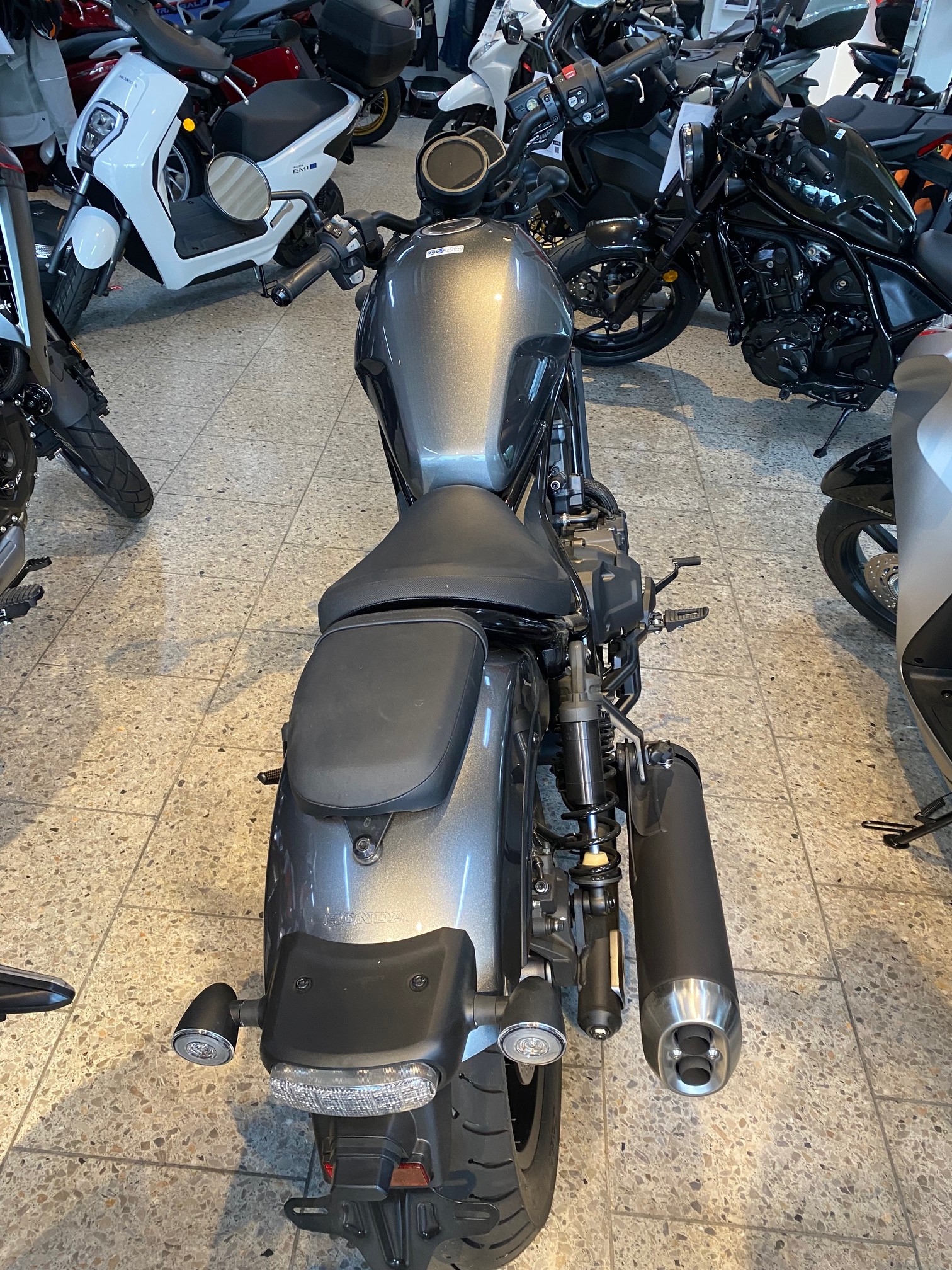 HONDA CMX 1100 DCTRebel-showroom-element-1