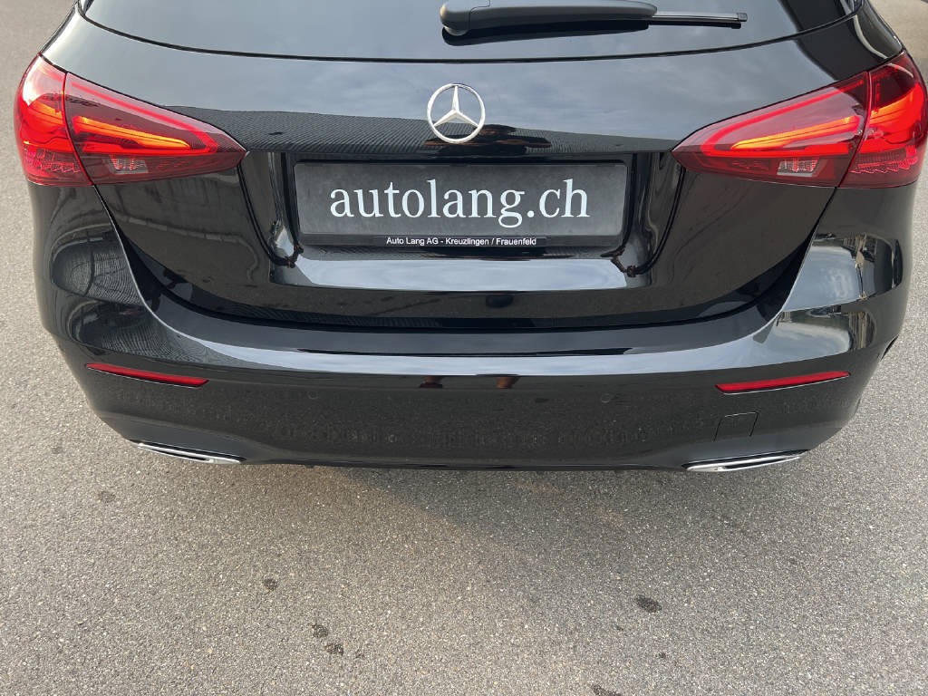 MERCEDES-BENZ A 250 AMG Line 4Matic-image-6