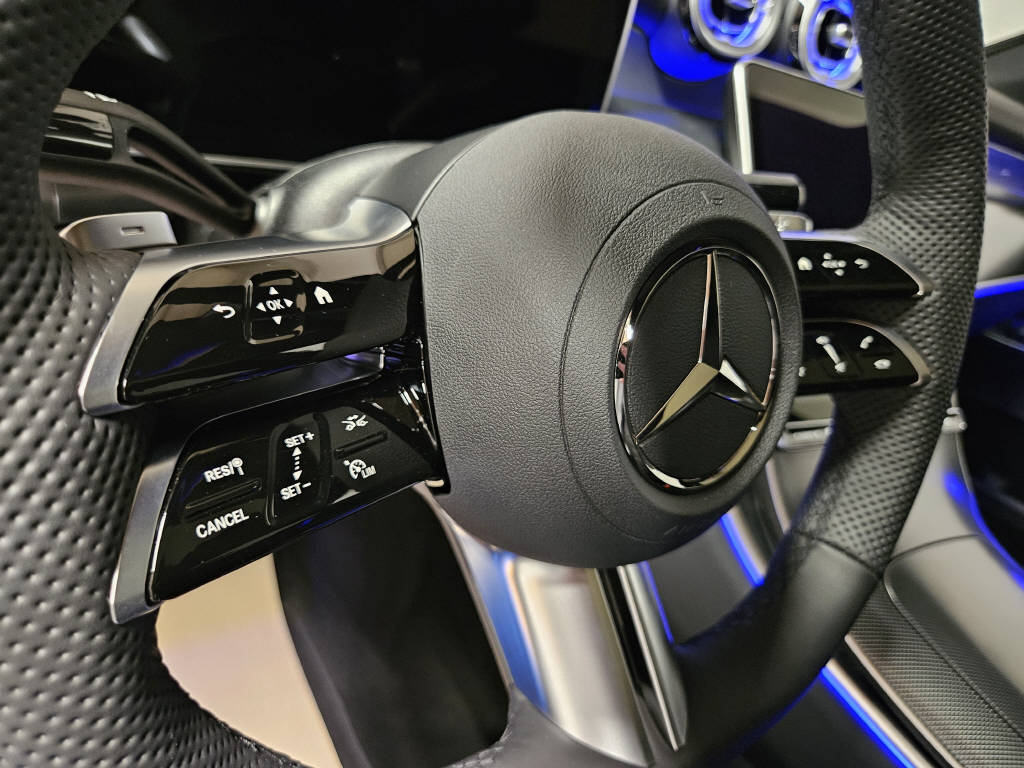 MERCEDES-BENZ GLC 220 d 4Matic AMG Line Coupé-image-6