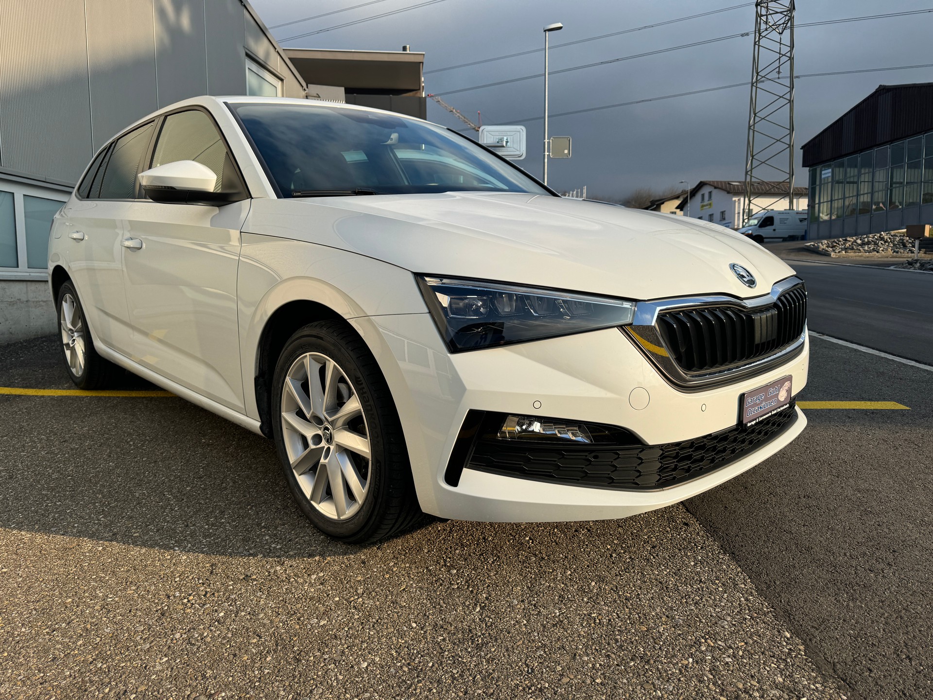 SKODA Scala 1.5 TSI ACT Style DSG-image-2