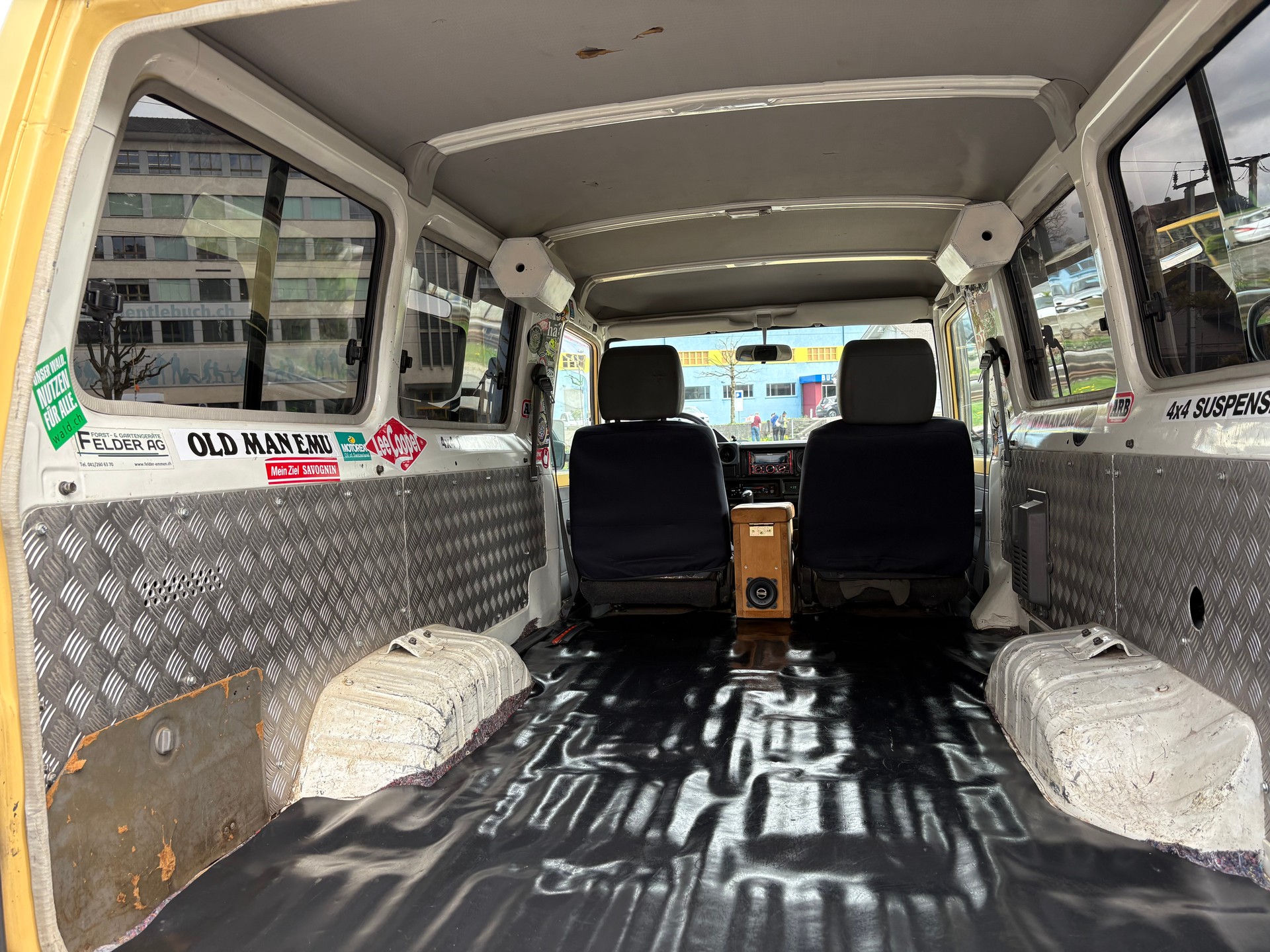 TOYOTA Land Cruiser 400 Hdt Long 4.2D-image-15