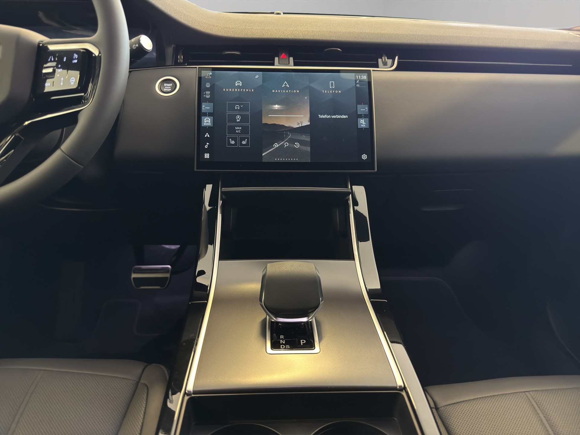 LAND ROVER Range Rover Evoque 2.0 D 200 Dynamic SE-image-6