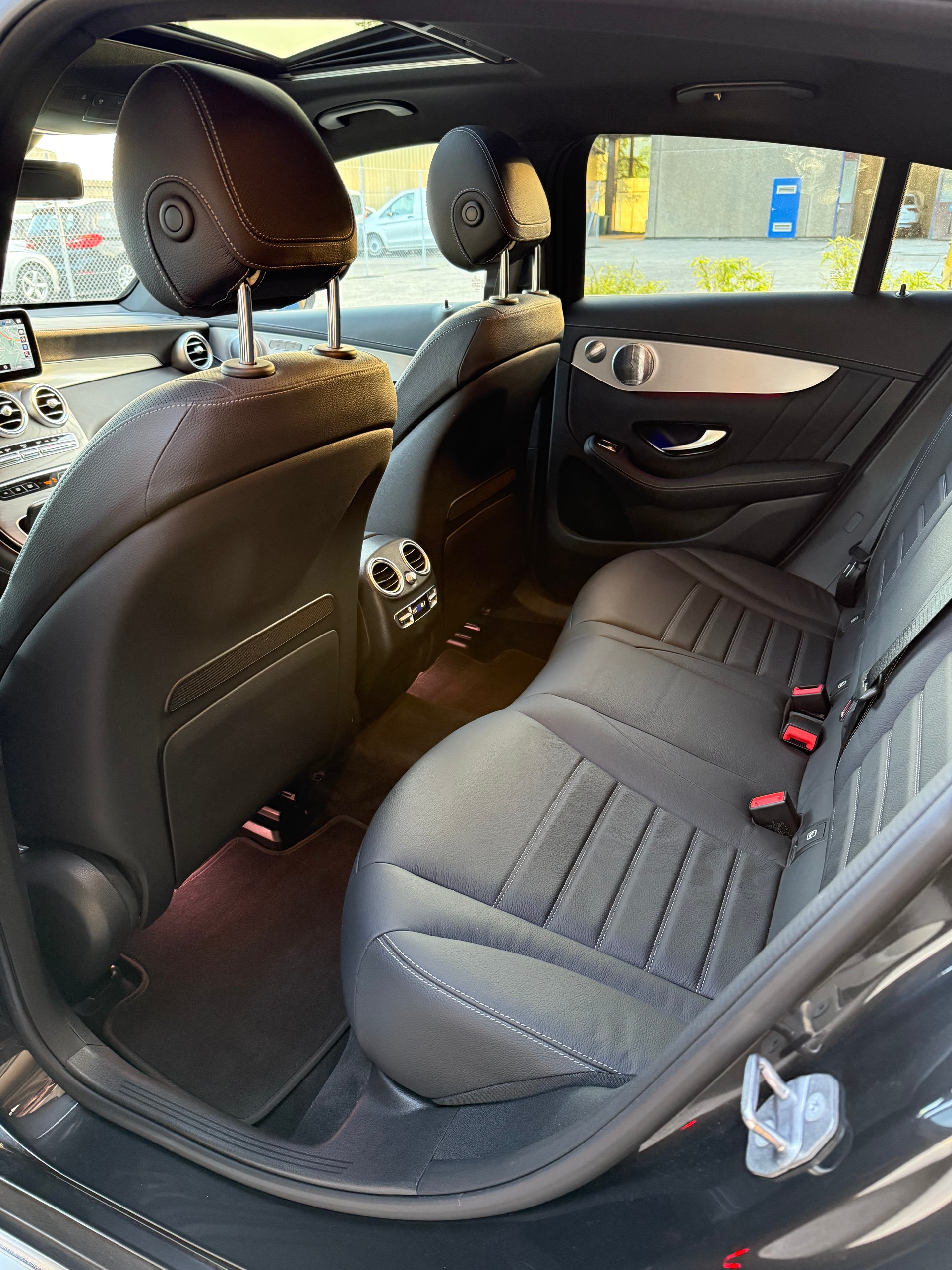 MERCEDES-BENZ GLC Coupé 300 d AMG Line 4Matic 9G-Tronic-image-8