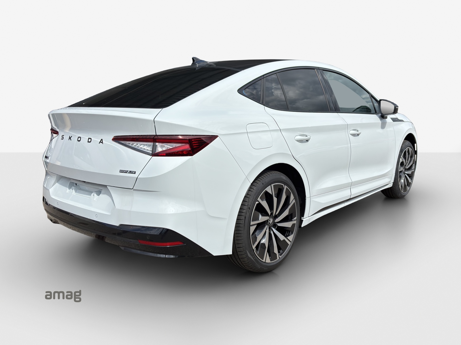 SKODA Enyaq Coupé Sportline 4x4-image-4