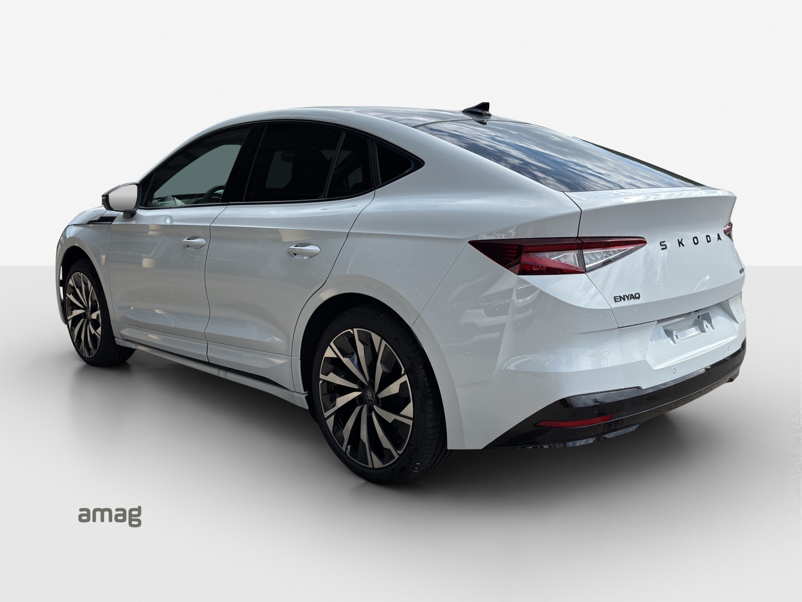 SKODA Enyaq Coupé Sportline 4x4-image-2