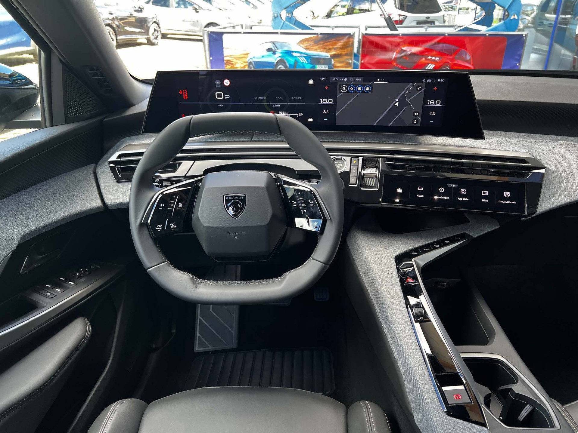 PEUGEOT 5008 1.2 Hybrid Allure Premium 8 Jahre Garantie-image-8