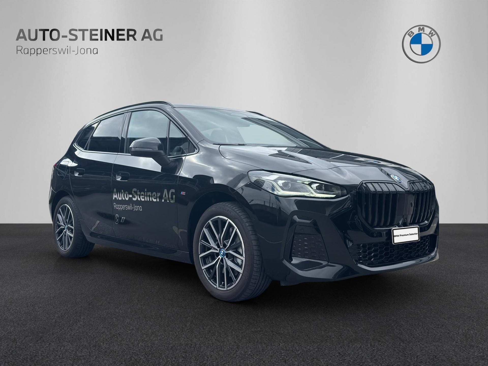 BMW 230e xDrive Active Tourer M Sport-image-6