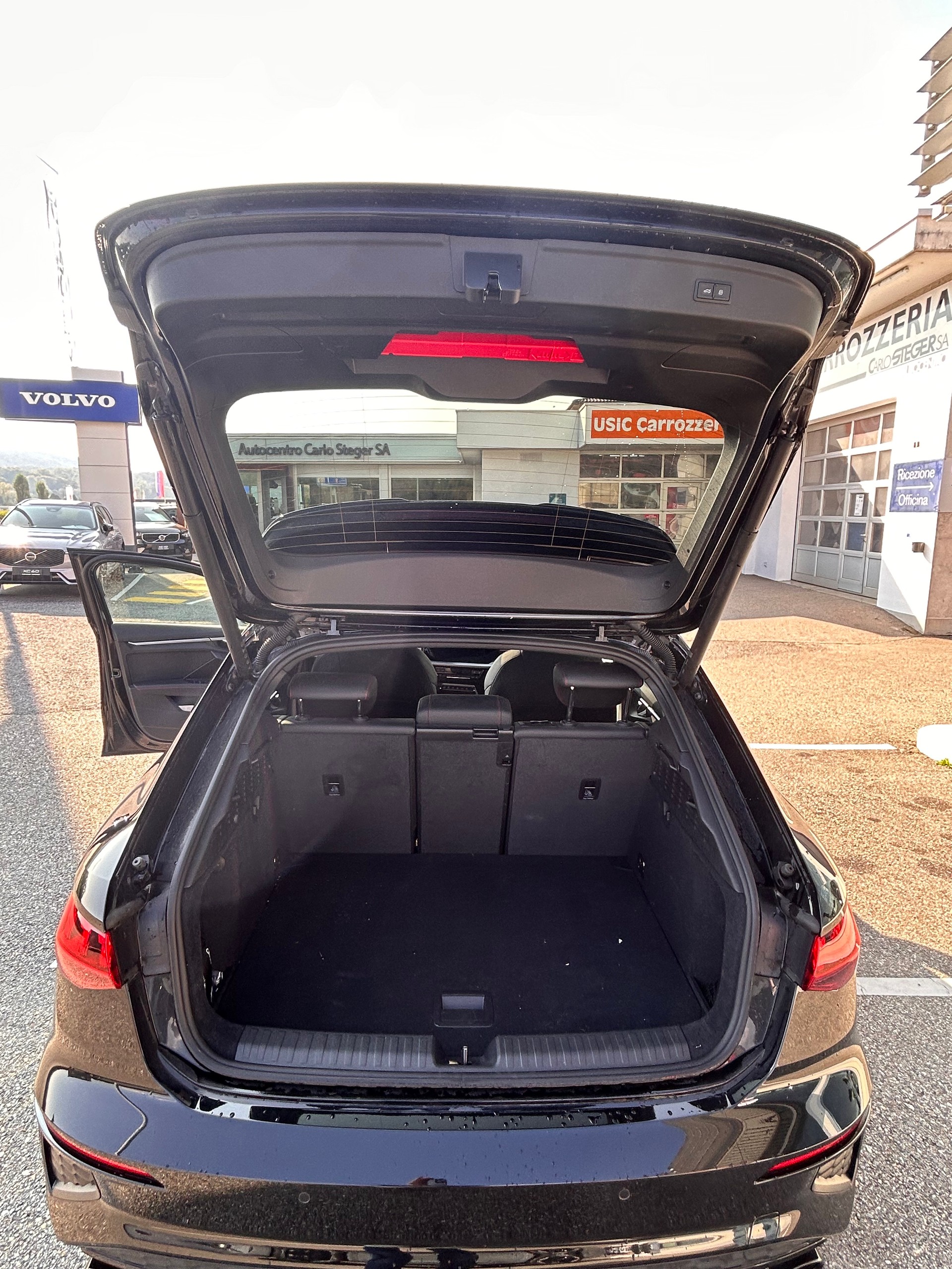 AUDI S3 Sportback 2.0 TFSI quattro S-tronic-image-10