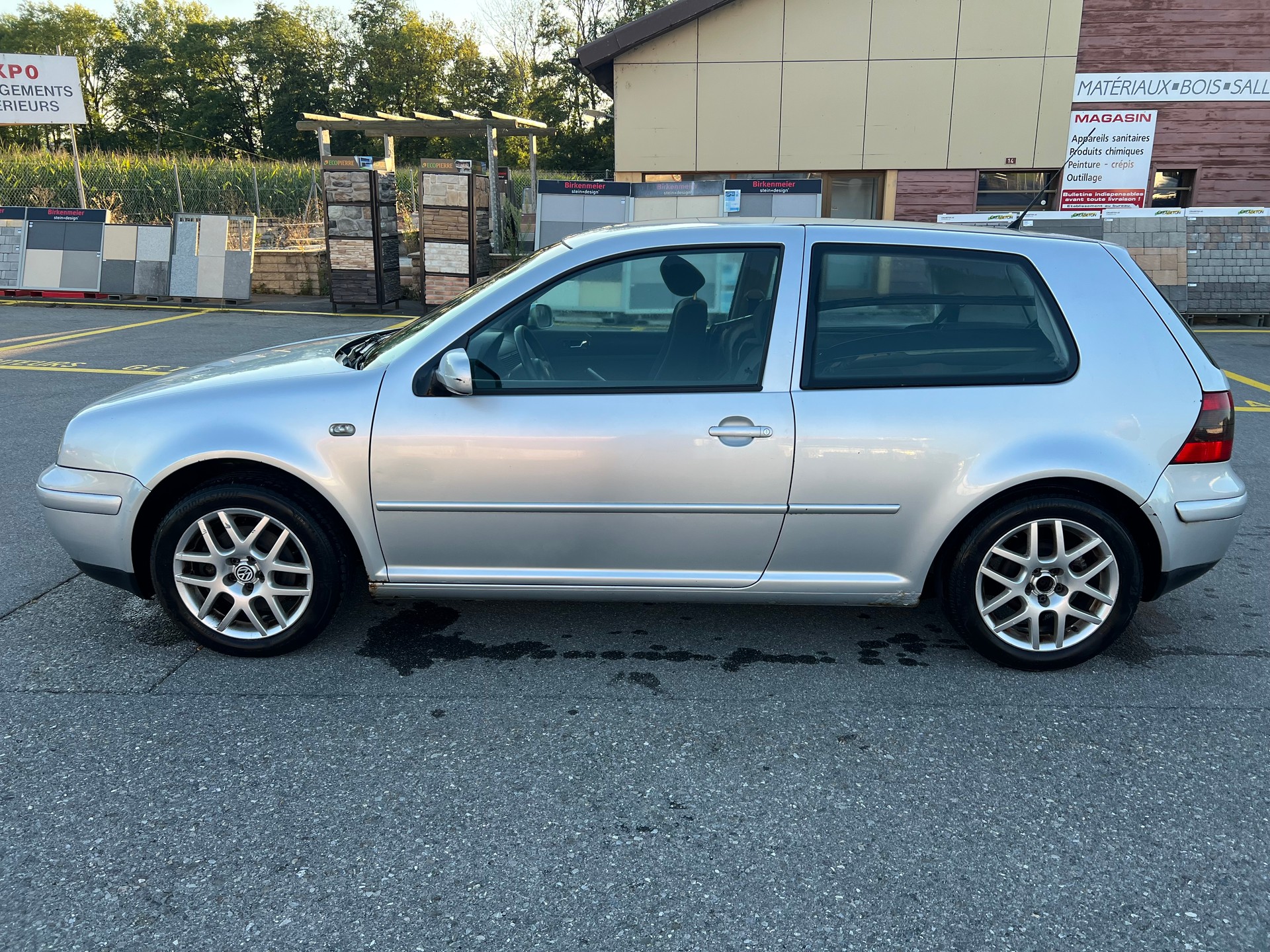 VW Golf 1.9 TDI Generation 4Motion-image-6