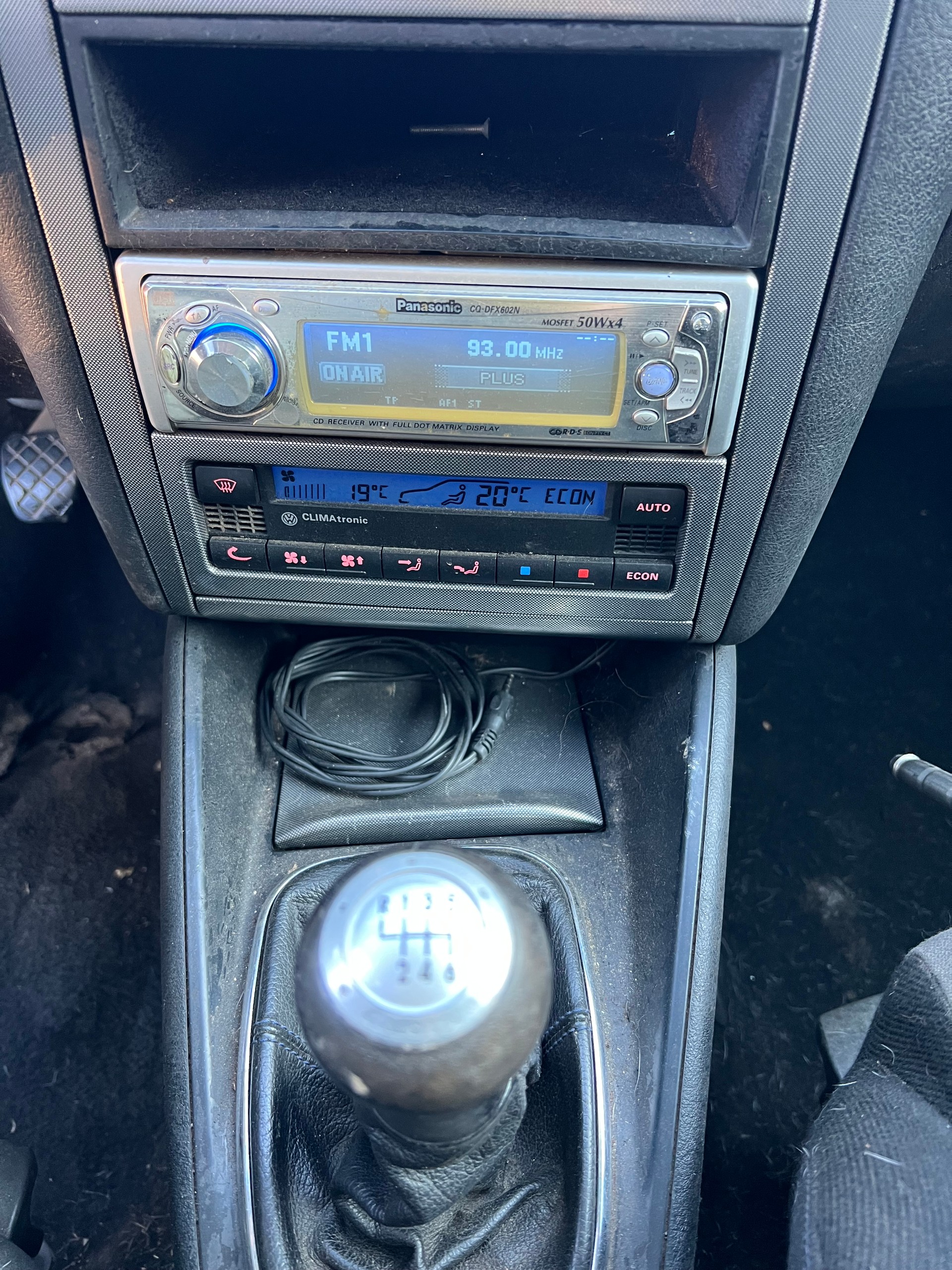 VW Golf 1.9 TDI Generation 4Motion-image-9