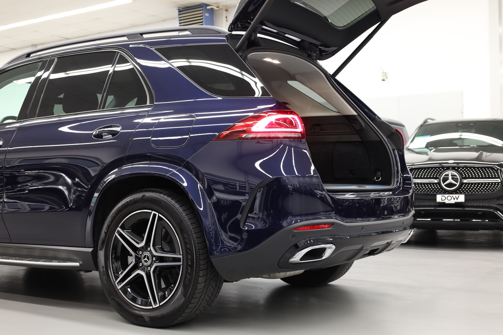 MERCEDES-BENZ GLE 350 de AMG Line 4matic-image-10