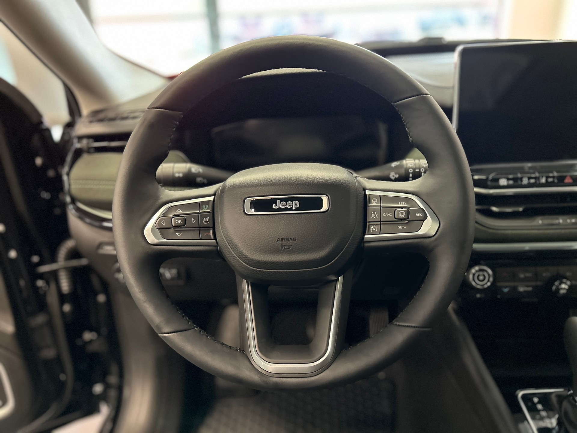 JEEP Compass 4x2 1.5 T MHEV North Star-image-8