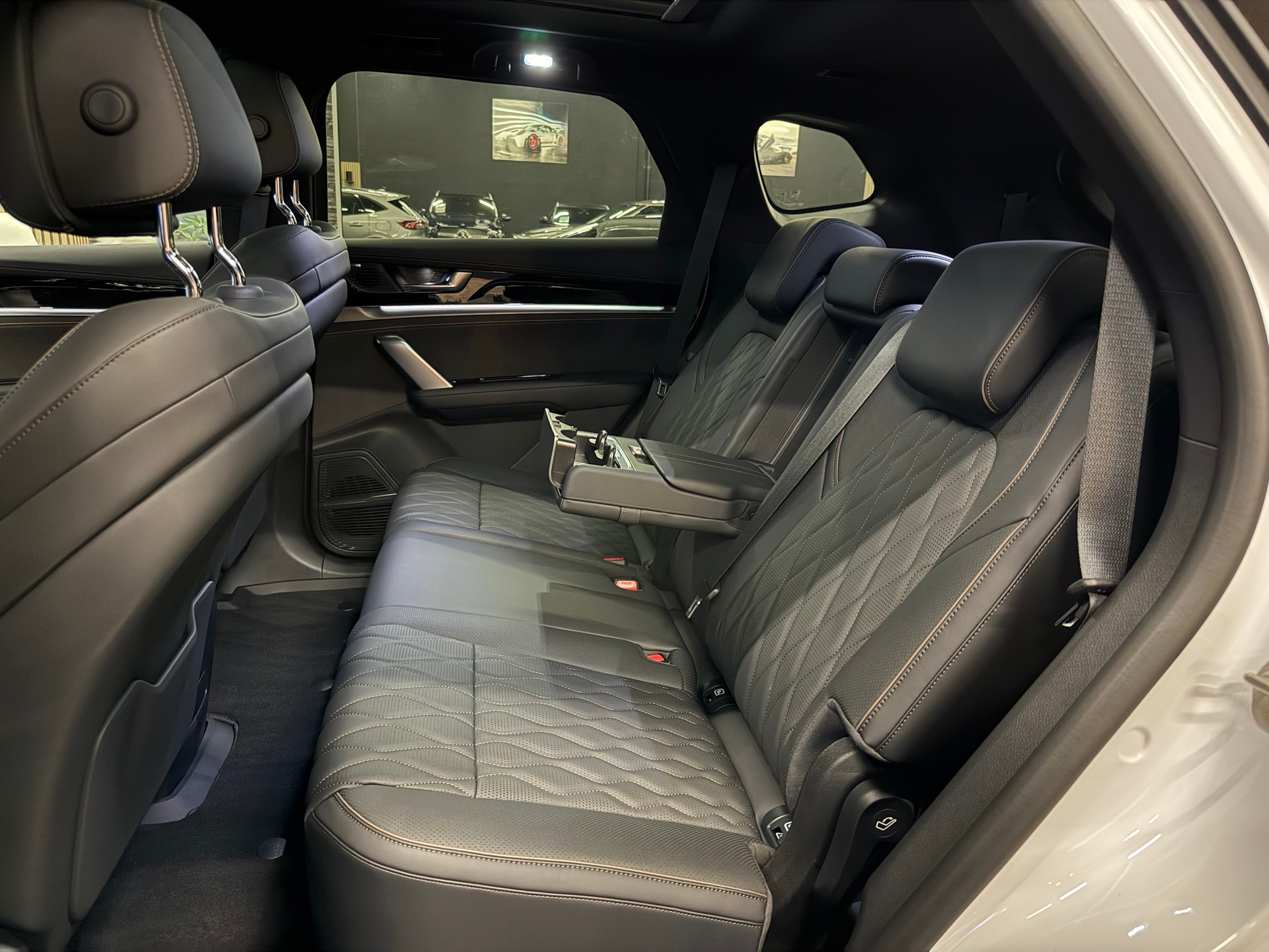 BYD TANG FLAGSHIP 7 Pl. 4x4-image-24