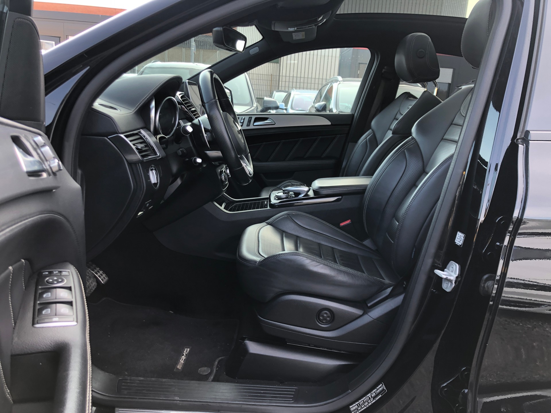 MERCEDES-BENZ GLE Coupé 63 AMG 4Matic Speedshift-image-8