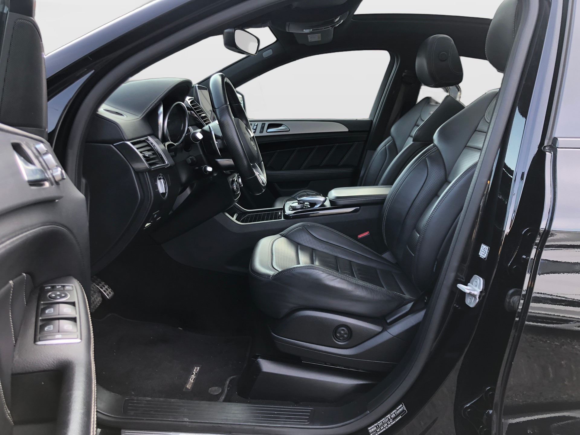 MERCEDES-BENZ GLE Coupé 63 AMG 4Matic Speedshift-image-8