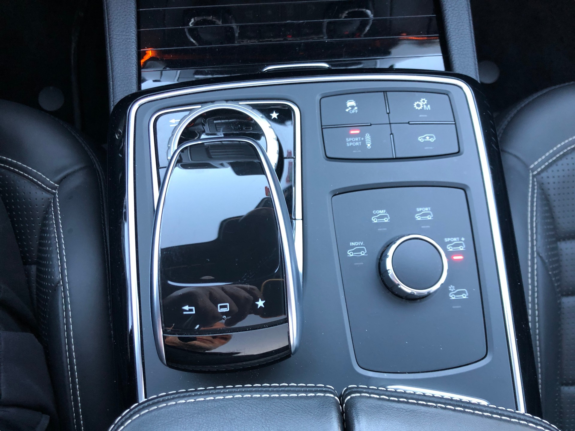 MERCEDES-BENZ GLE Coupé 63 AMG 4Matic Speedshift-image-16