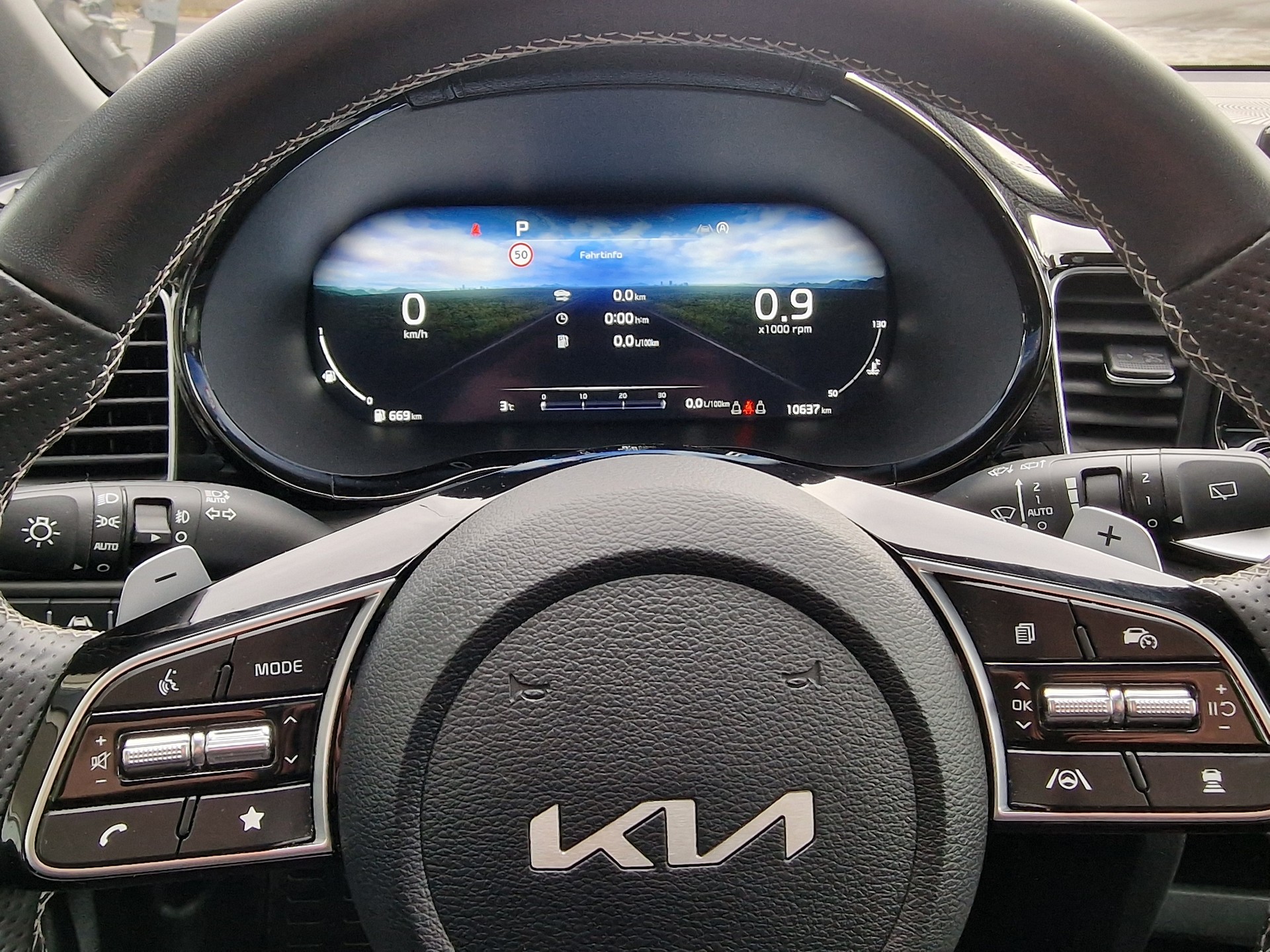 KIA XCeed 1.5 T-GDi GT-Line DCT MHEV-image-9