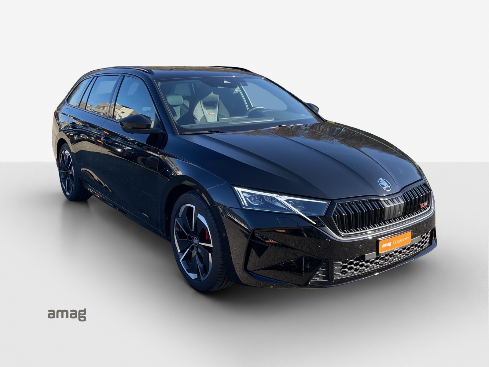 SKODA Octavia Combi 2.0 TSI DSG RS-image-5