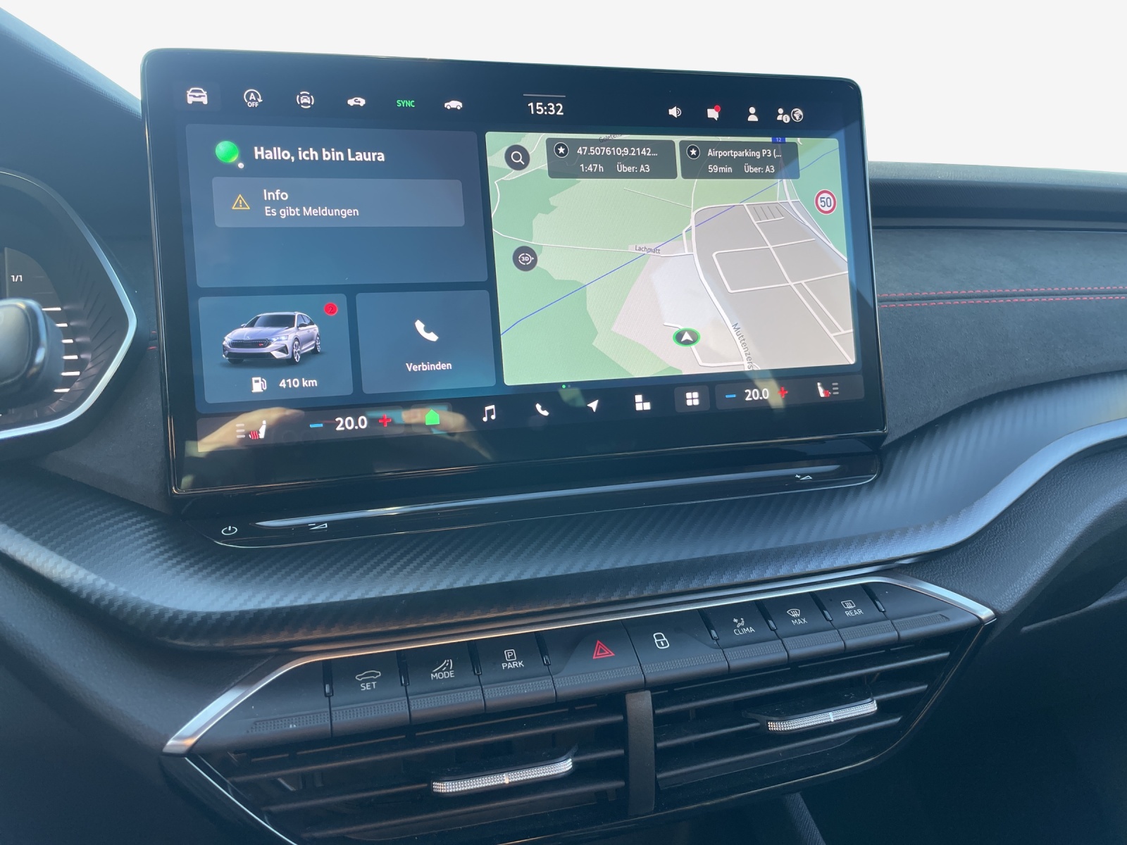 SKODA Octavia Combi 2.0 TSI DSG RS-image-10