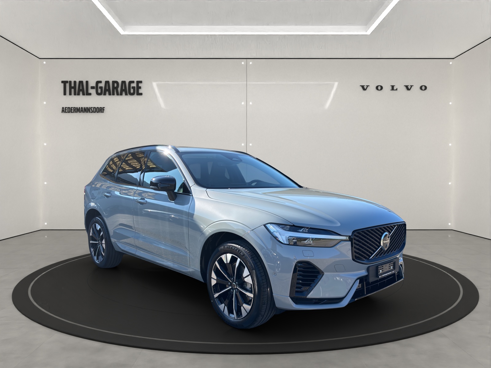 VOLVO XC60 2.0 T6 TE Ultra Dark eAWD-image-12