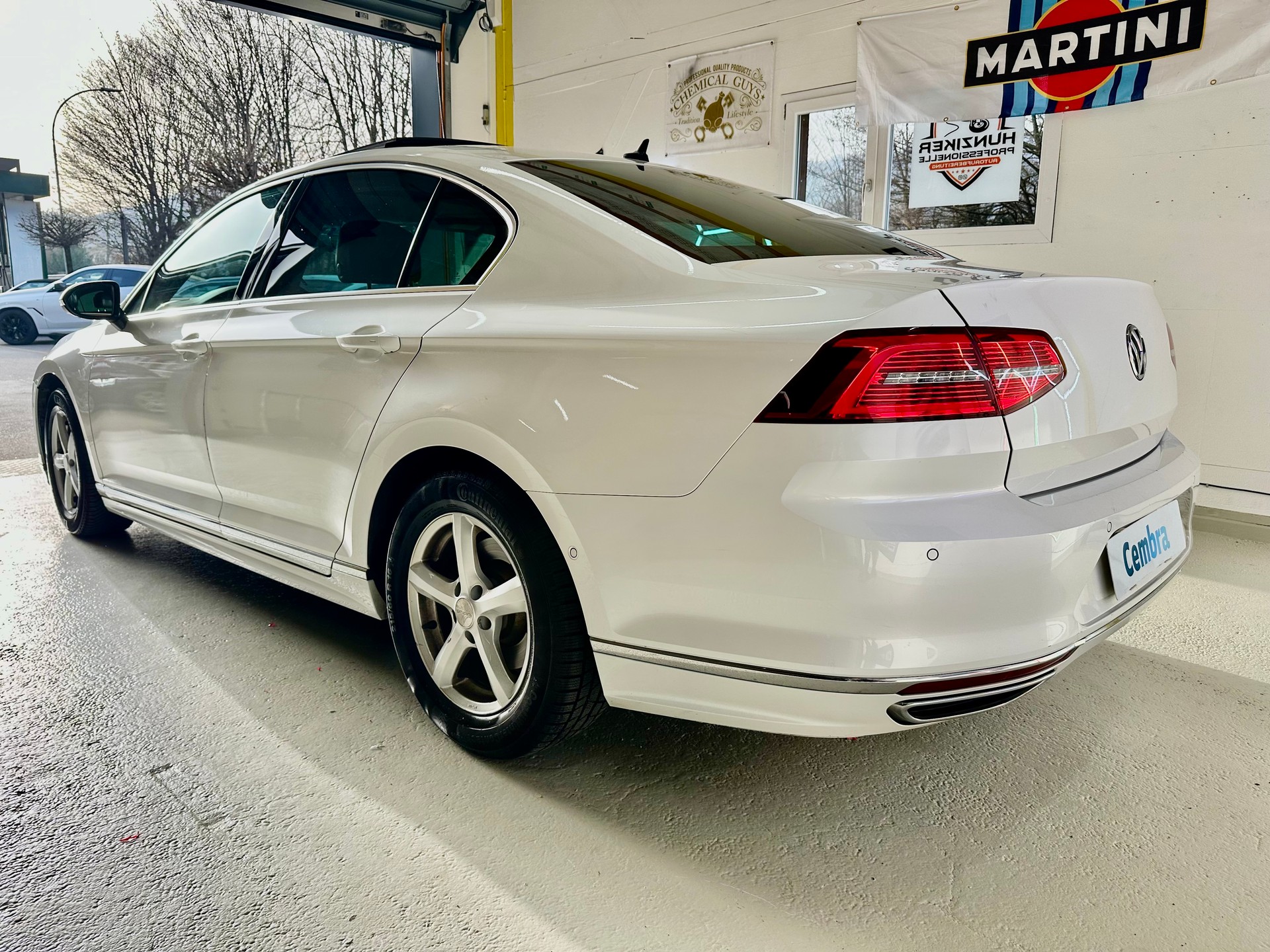 VW Passat 2.0 TSI BMT Sport DSG-image-4