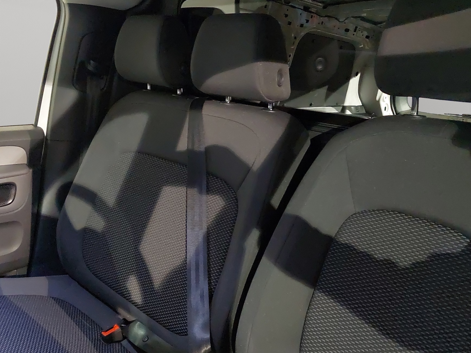 VW ID Buzz Cargo-image-8