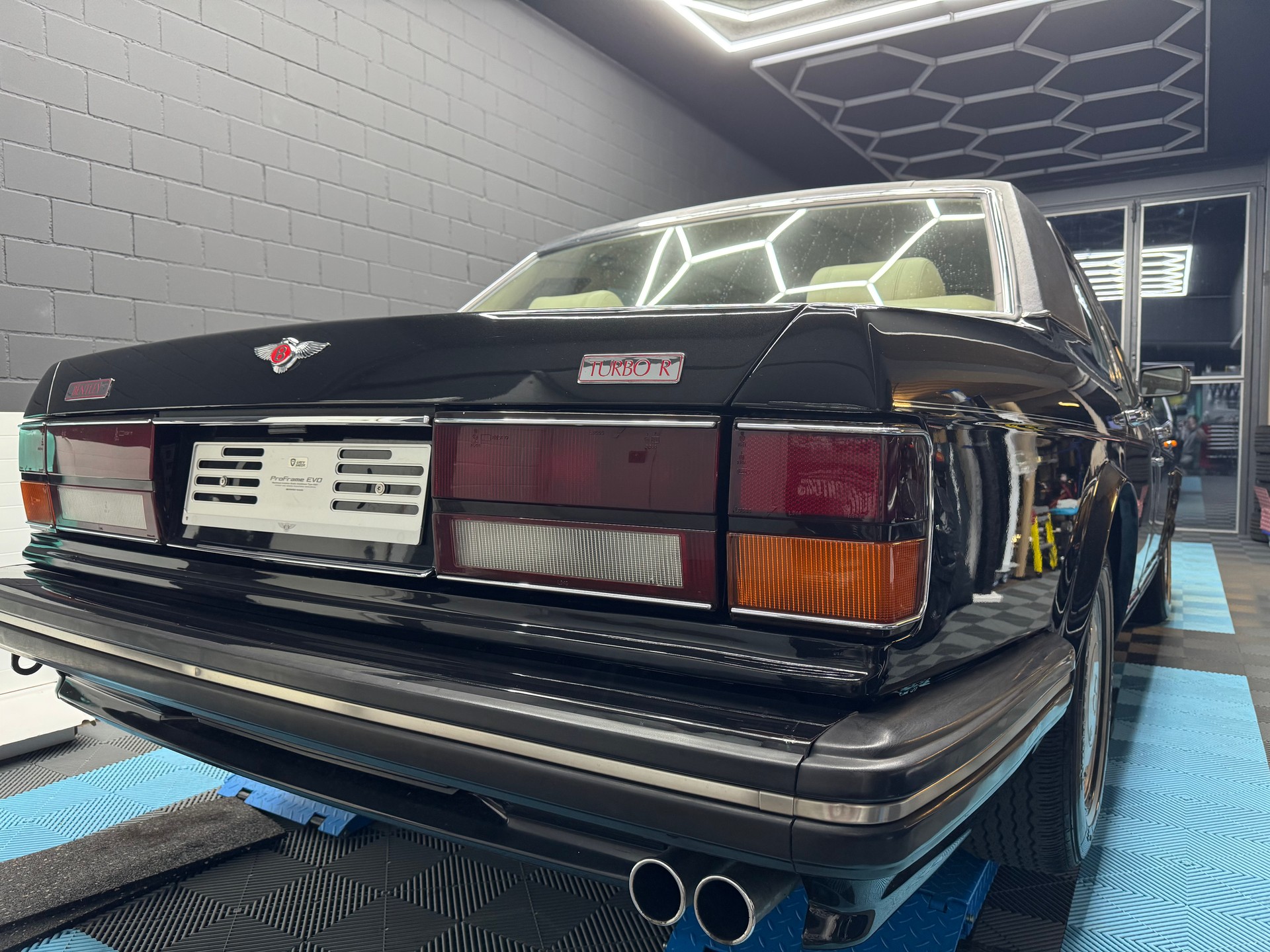 BENTLEY Turbo R-image-2