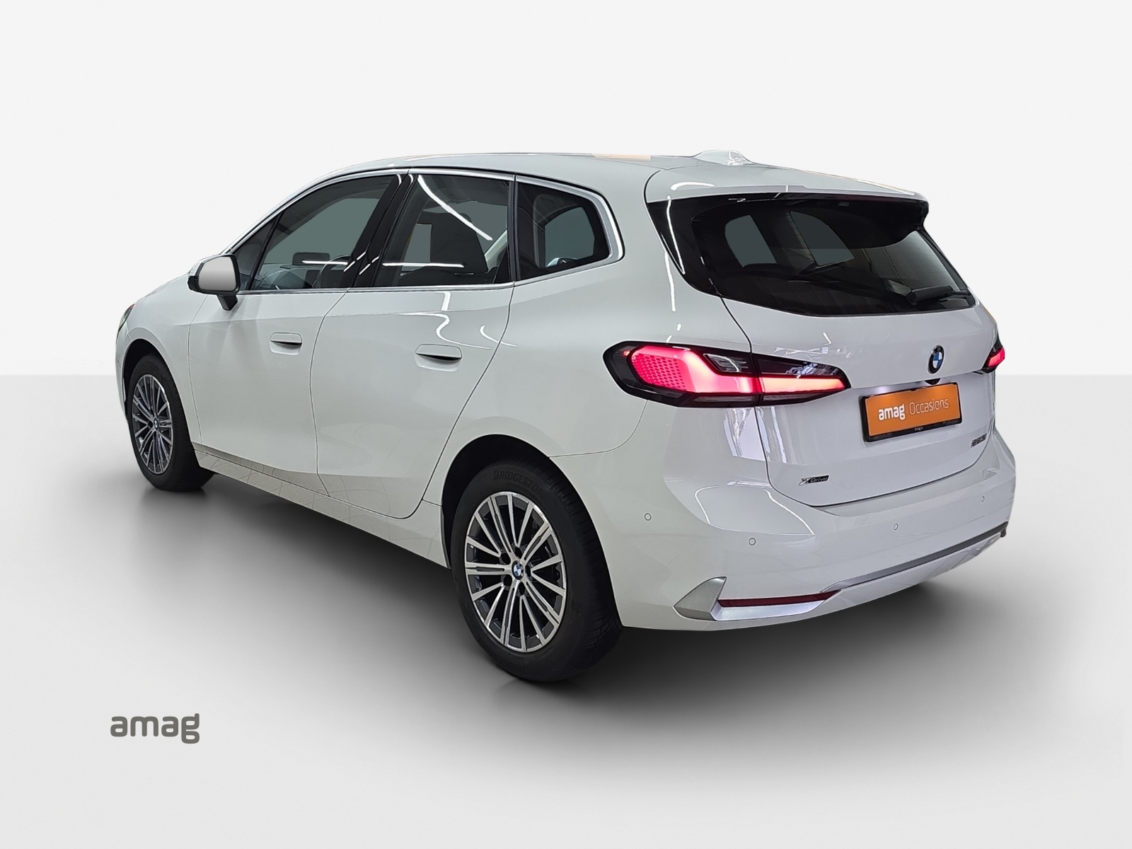 BMW 223i Active Tourer xDrive Luxury Line DKG-image-2