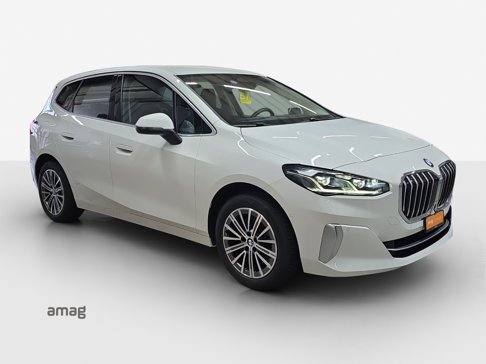 BMW 223i Active Tourer xDrive Luxury Line DKG-image-5