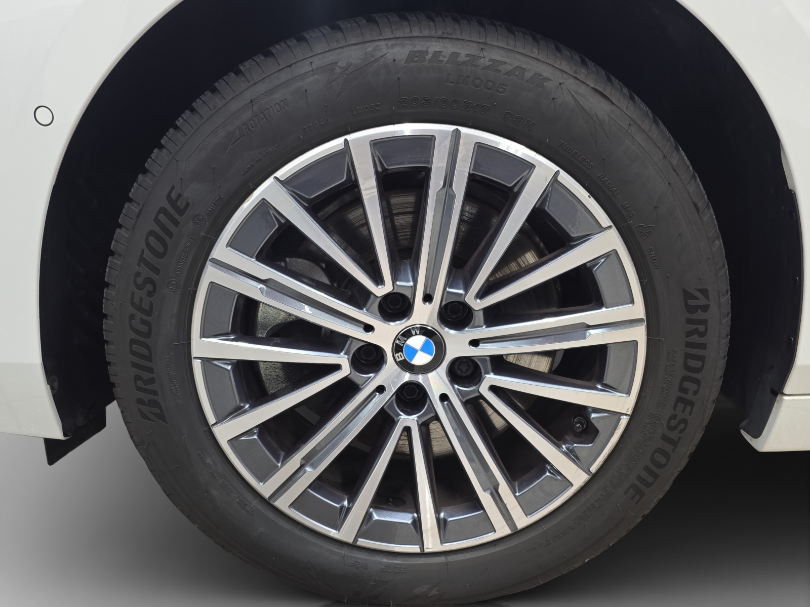 BMW 223i Active Tourer xDrive Luxury Line DKG-image-13