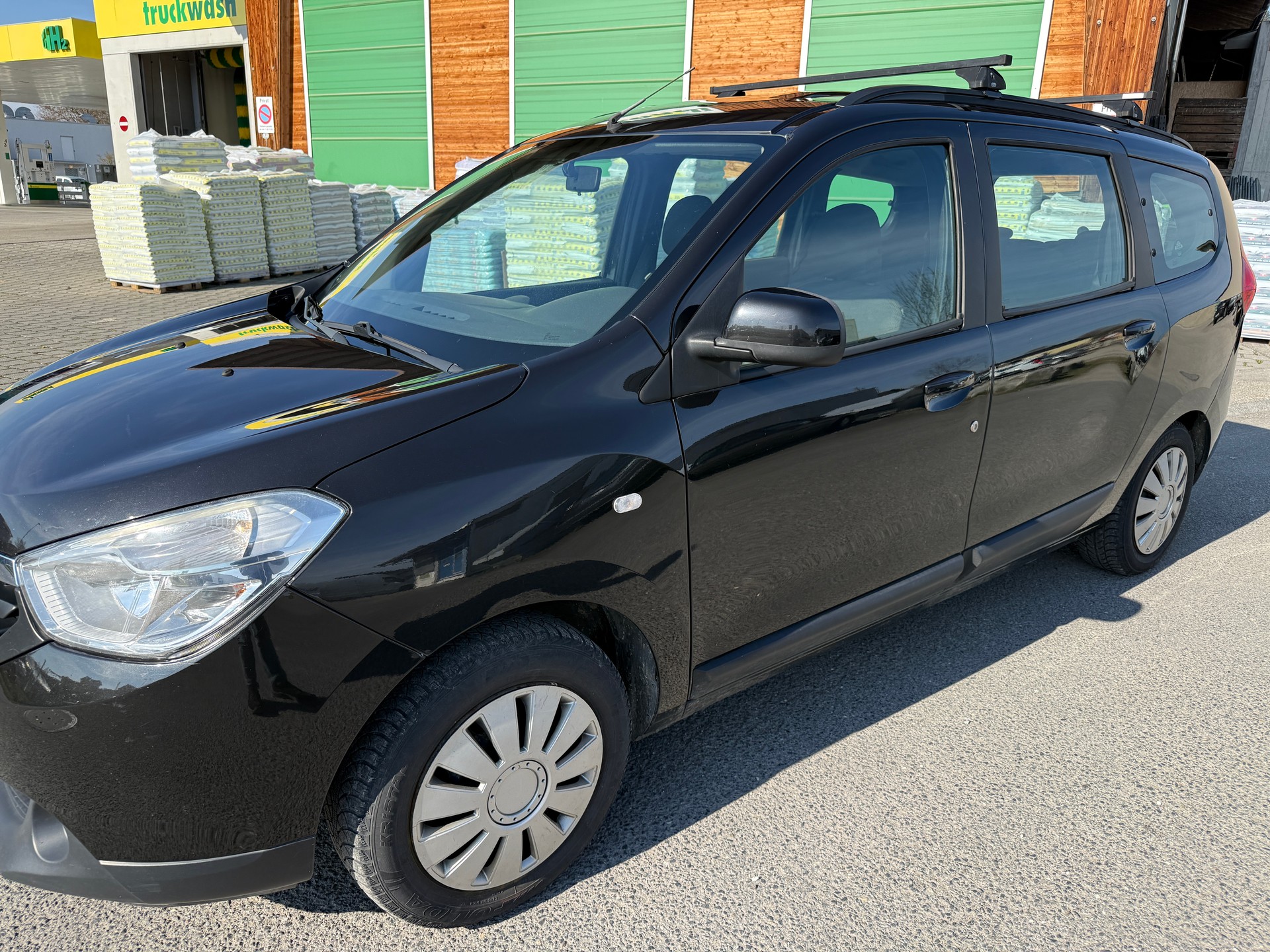 DACIA Lodgy 1.2 Turbo Ambiance 7PL-image-2