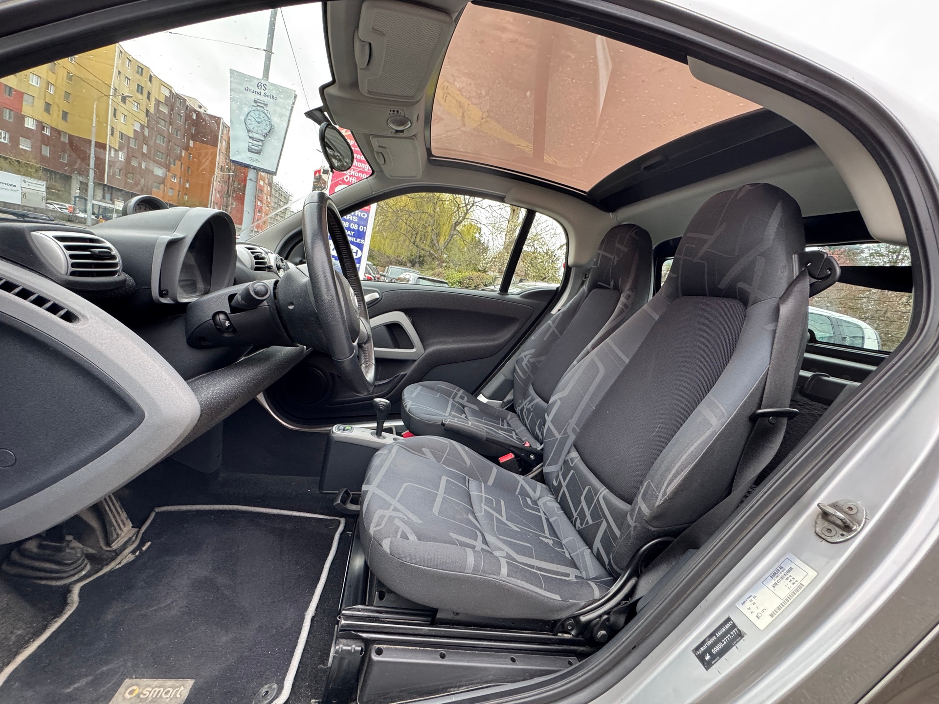 SMART fortwo mhd coup-image-6