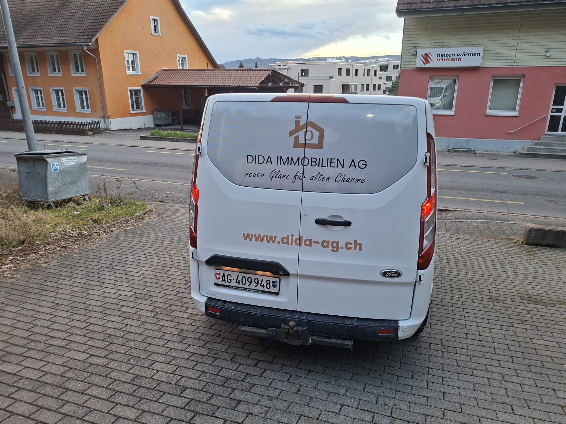 FORD TRANSIT CUSTOM-image-3