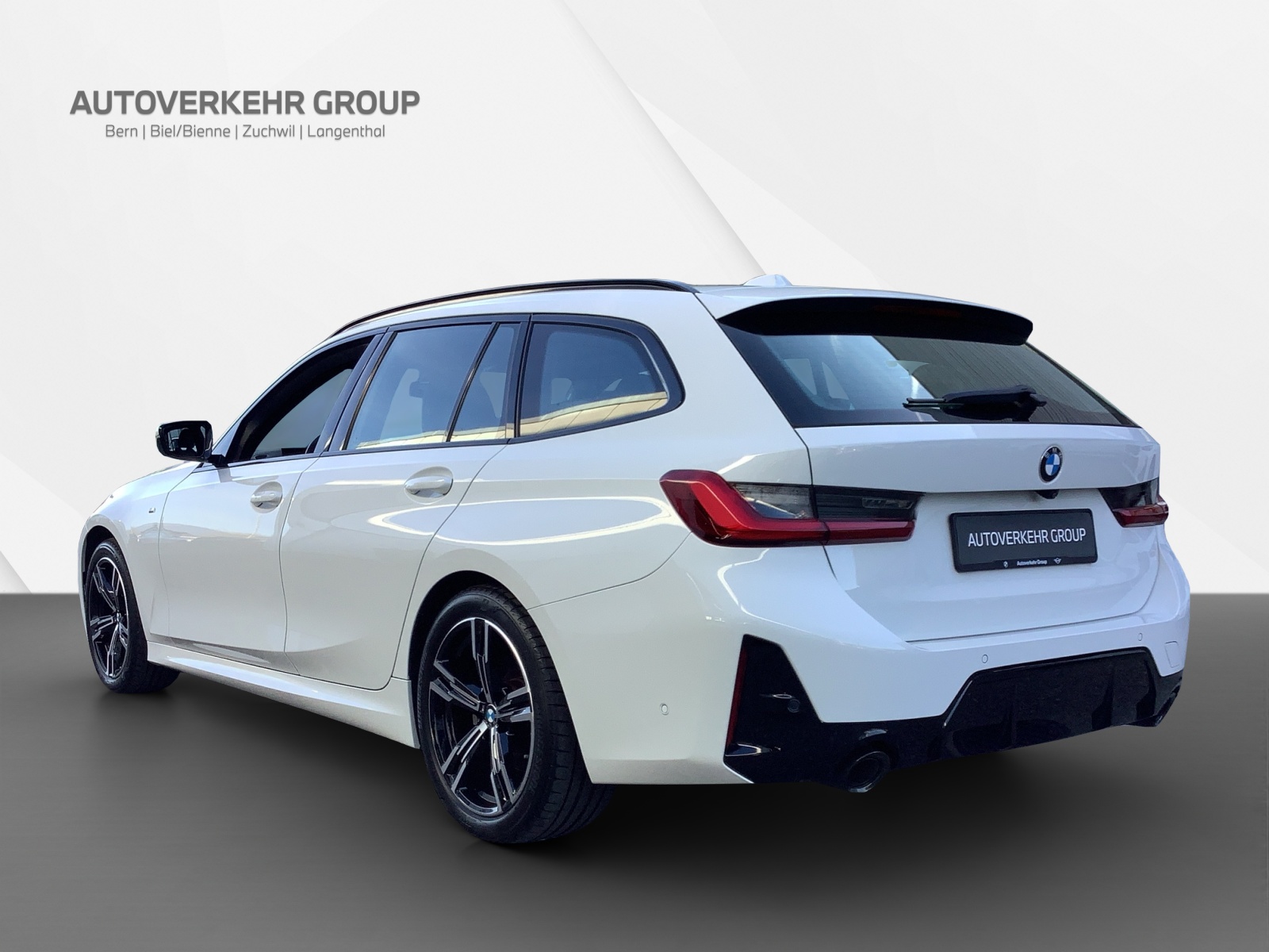 BMW 320d xDr 48V Tour M Sport-image-2