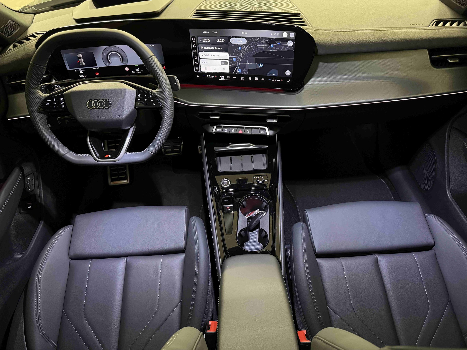 AUDI Q3 SUV TFSI quattro 150 kW S tronic-image-11