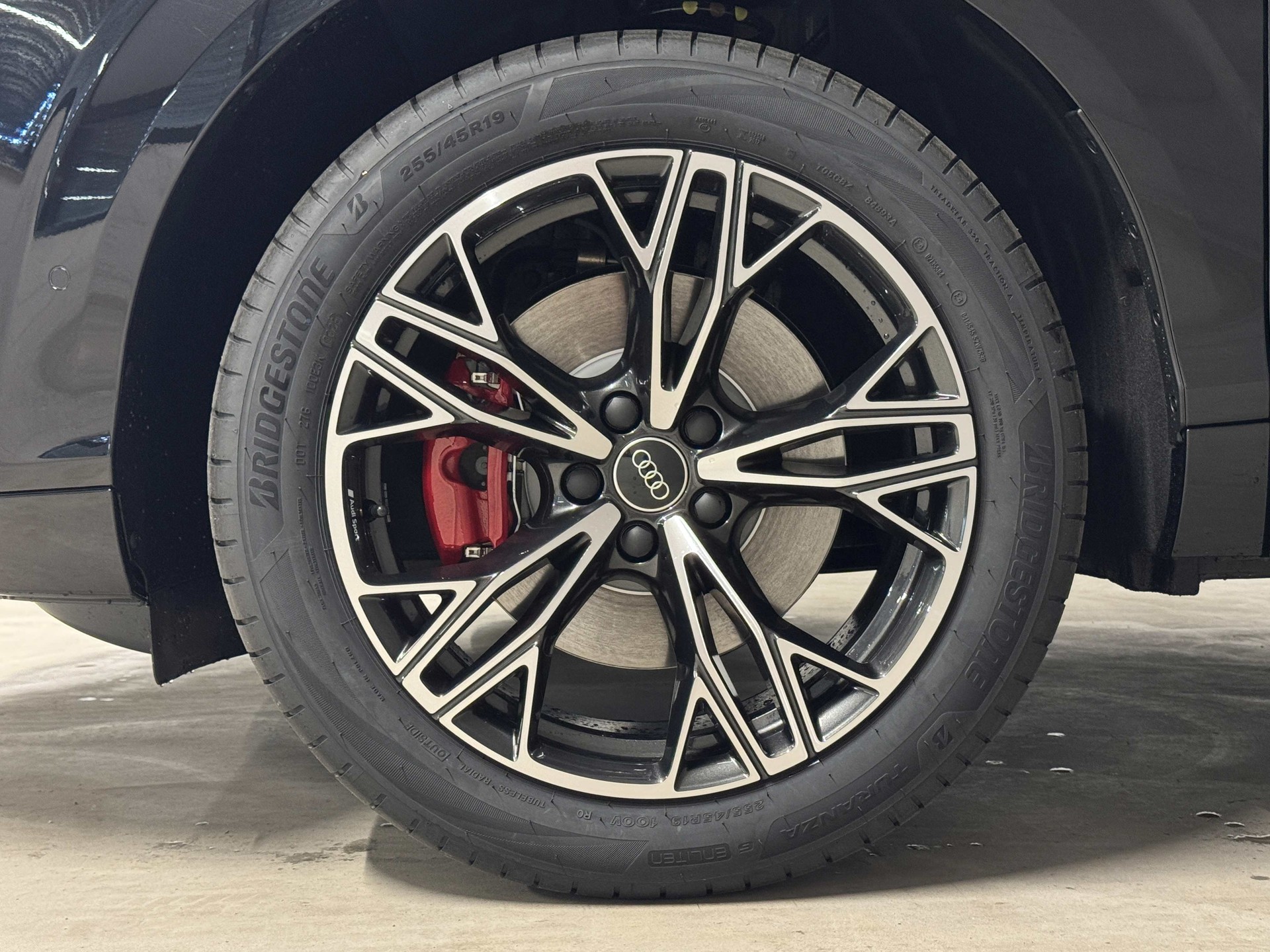 AUDI Q3 SUV TFSI quattro 150 kW S tronic-image-16