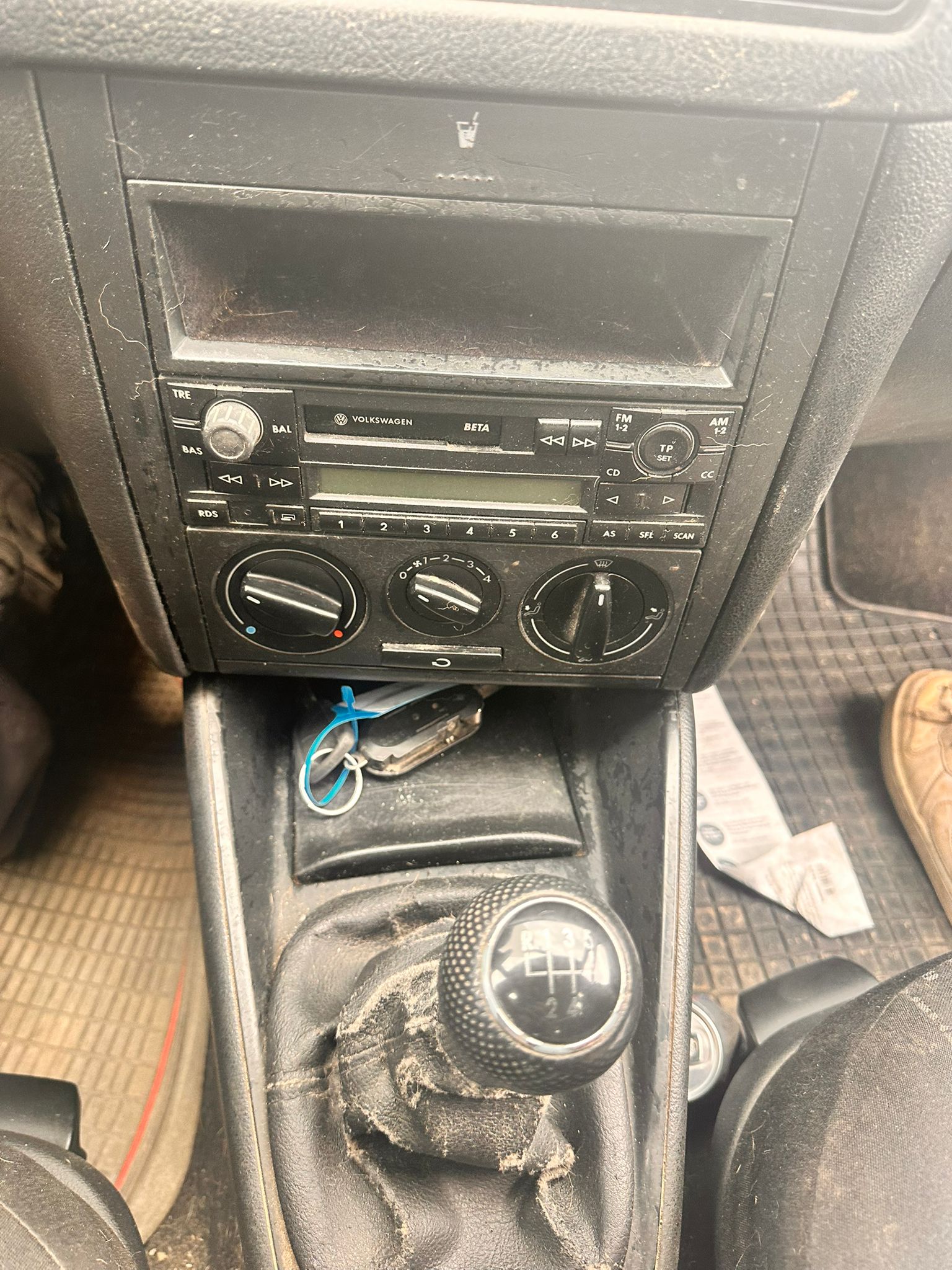 VW Golf Variant 1.6 16V-image-13