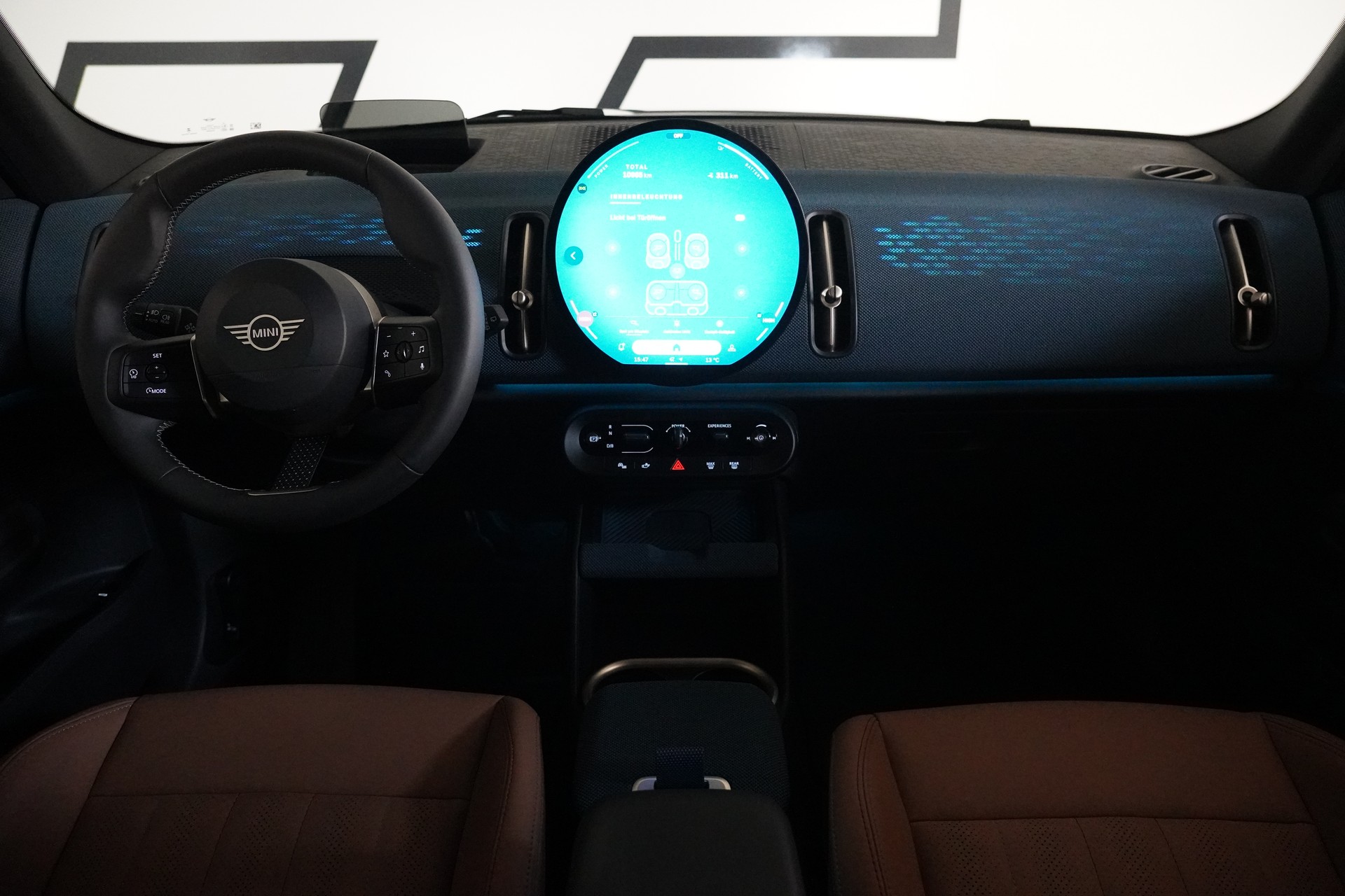 MINI Countryman SE ALL 4-image-18
