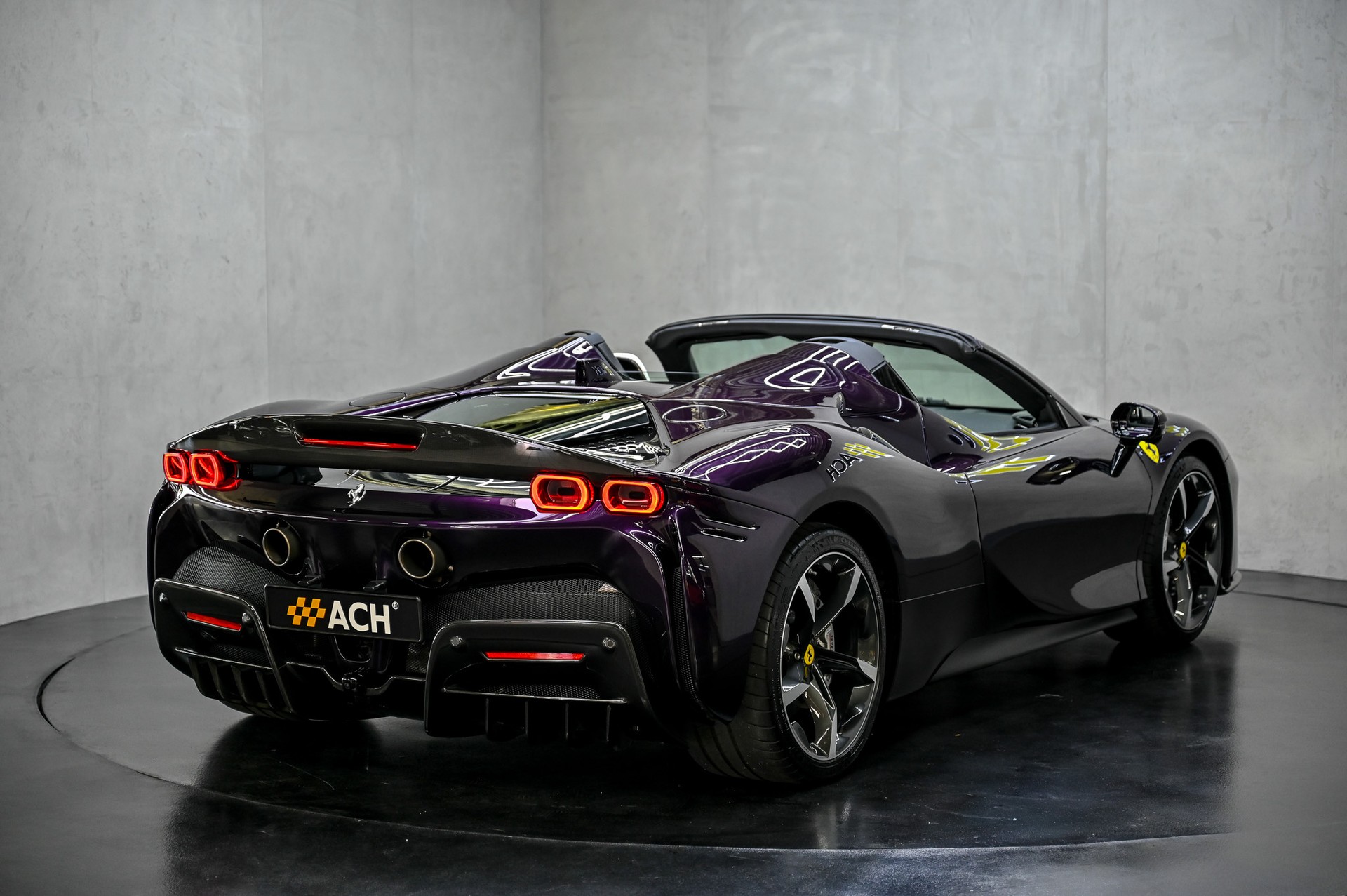 FERRARI SF90 Spider "Assetto Fiorano"-image-11