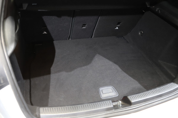 Image MERCEDES-BENZ A-180 A 180 Night Star