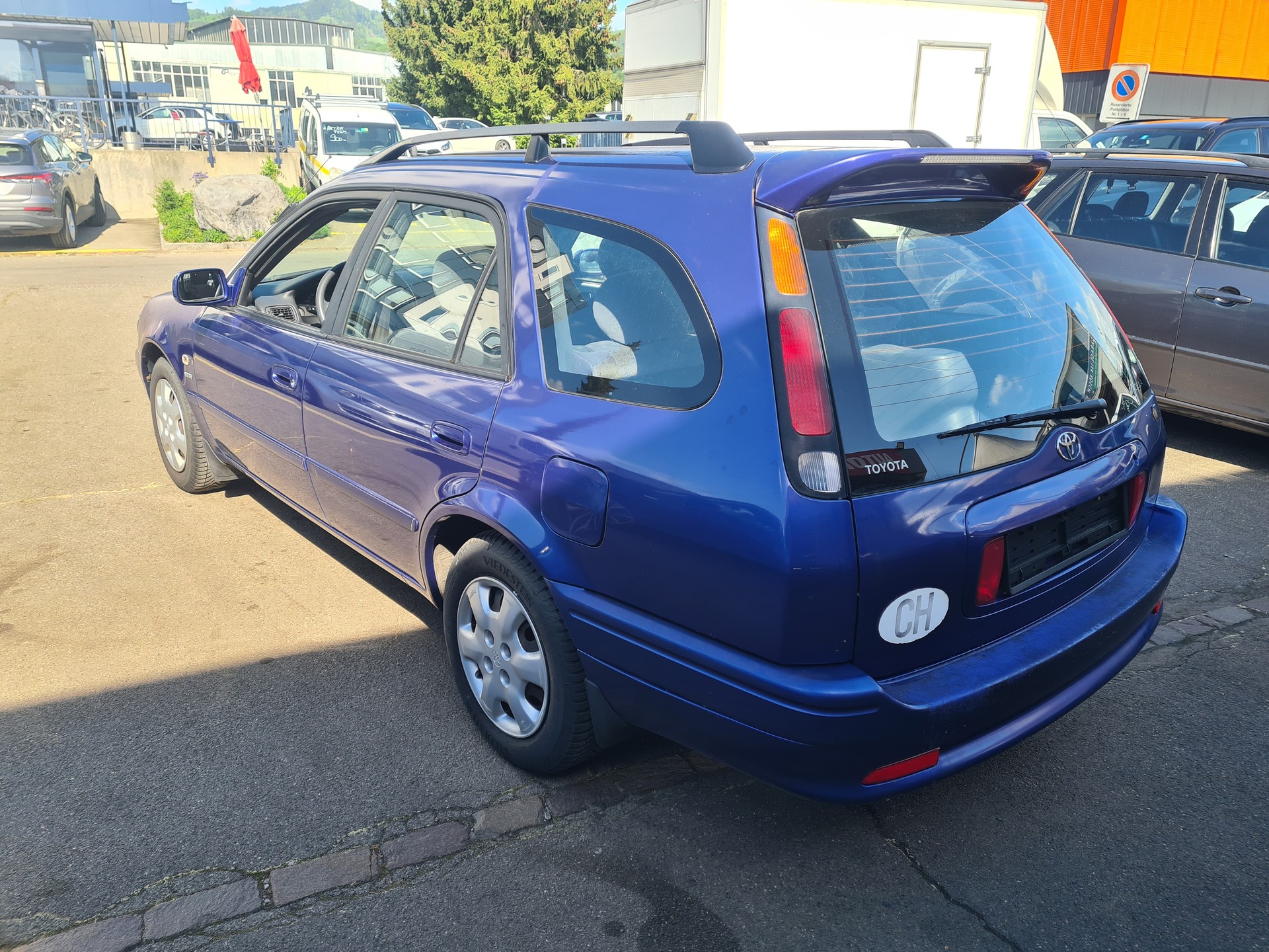 TOYOTA Corolla Sportswagon 1.6 Linea Sol plus-image-4